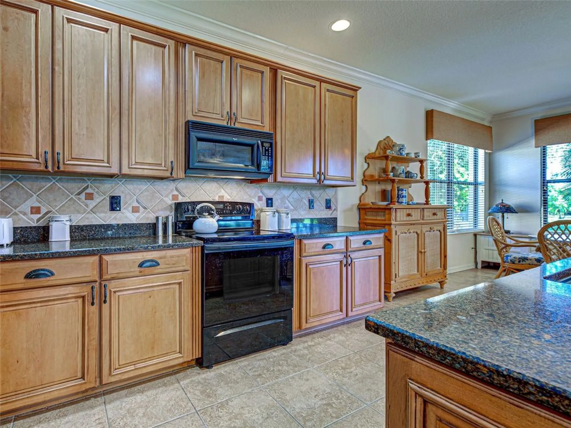 Property Slideshow image 16 of 65 | 20612 capello dr, Venice, FL, 34292