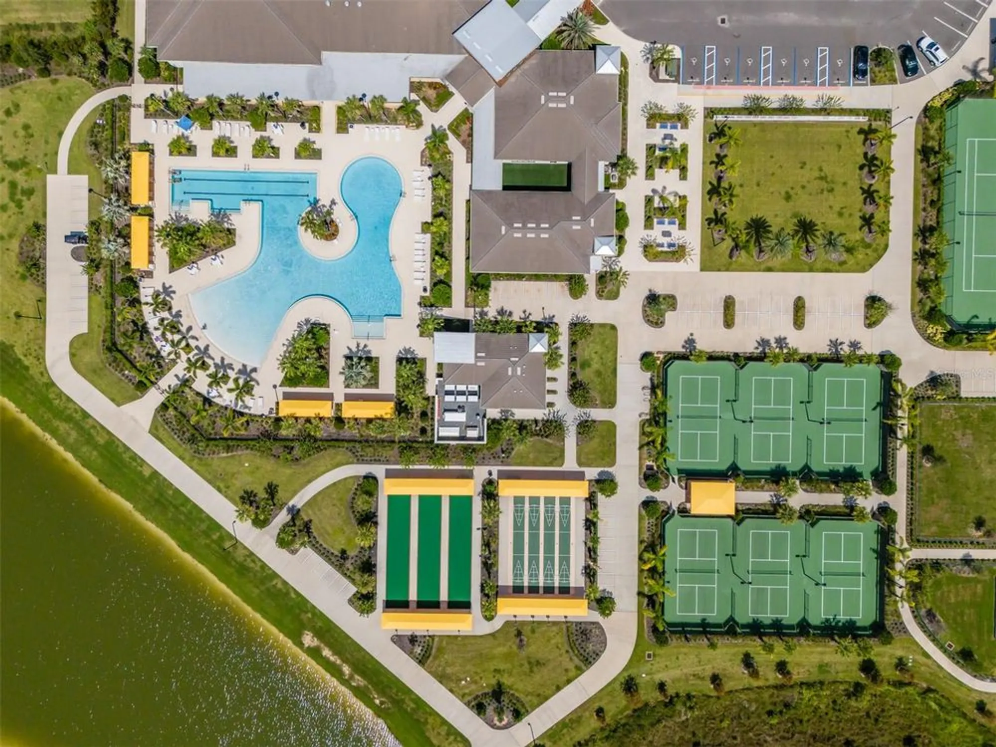 Property Slideshow image 37 of 56 | 31565 cannon rush dr, San Antonio, FL, 33576