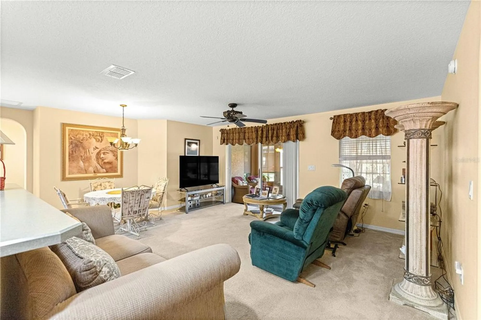 Property Slideshow image 7 of 41 | 7975 sw 83rd pl, Ocala, FL, 34476