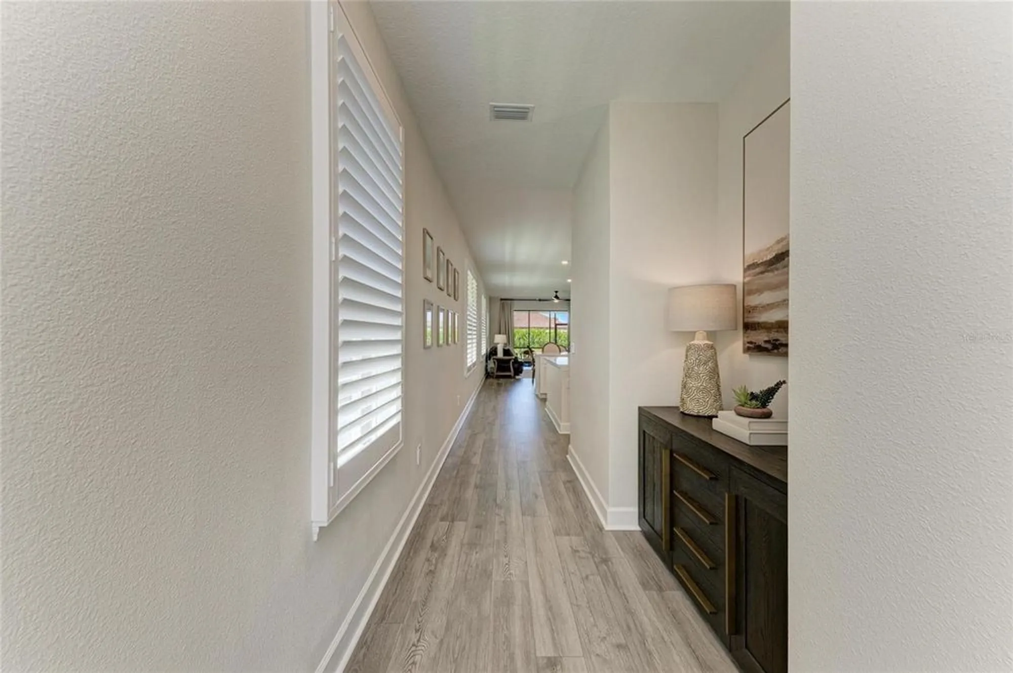 Property Slideshow image 38 of 53 | 16225 paynes mill dr, Bradenton, FL, 34211