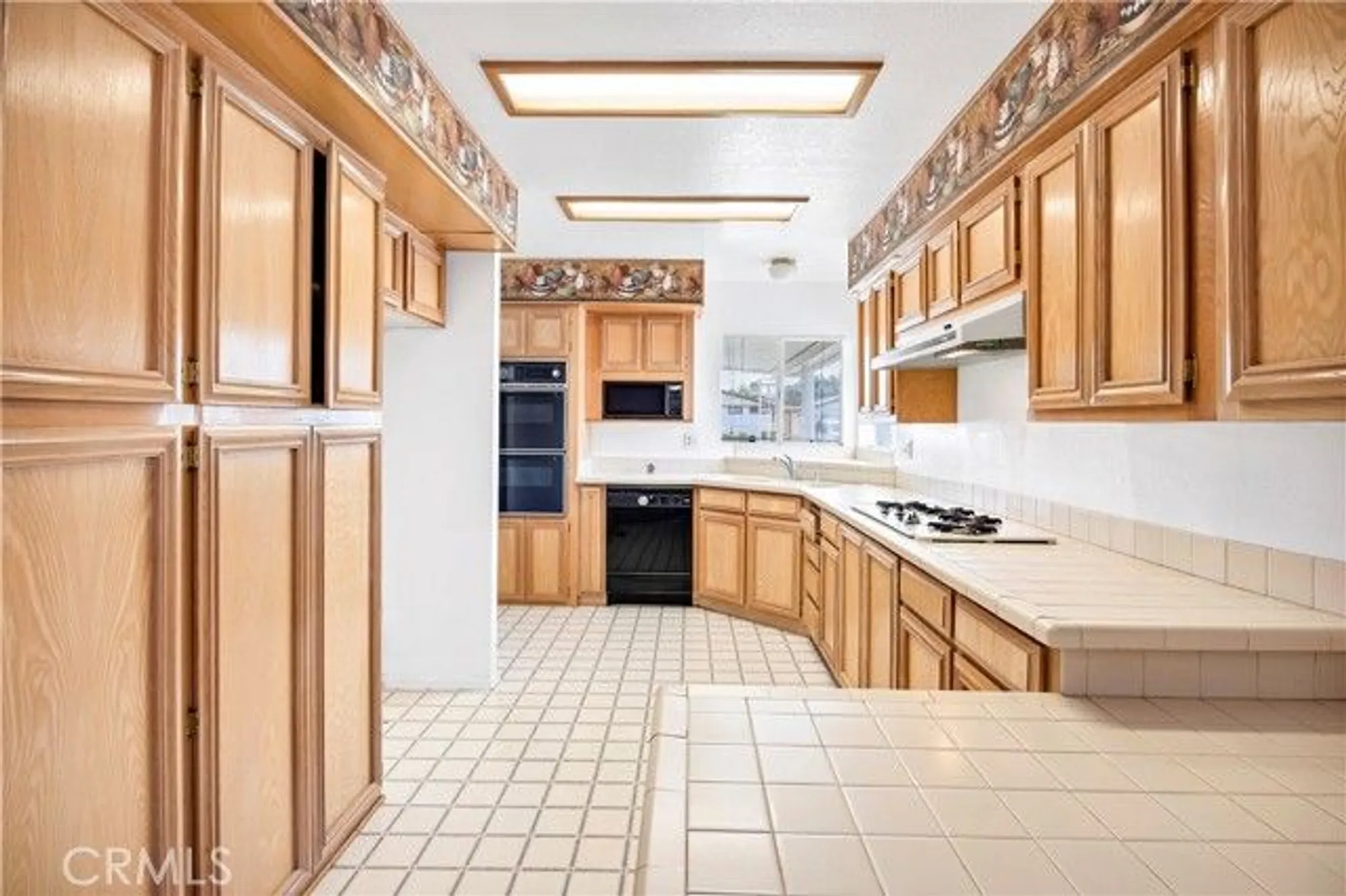 Property Slideshow image 10 of 41 | 1625 brentwood way, Hemet, CA, 92545