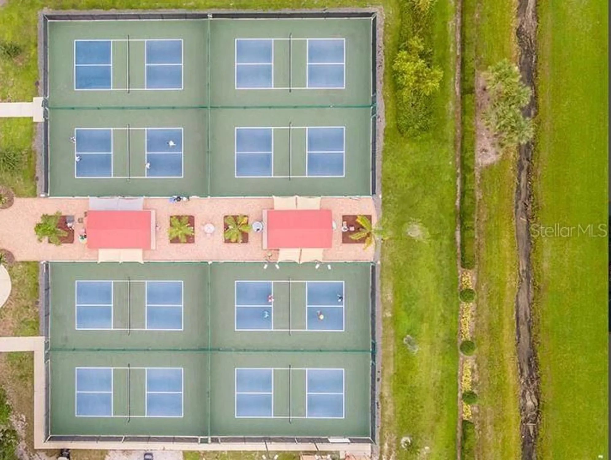 Property Slideshow image 44 of 53 | 201 bedford st 79, Sun City Center, FL, 33573