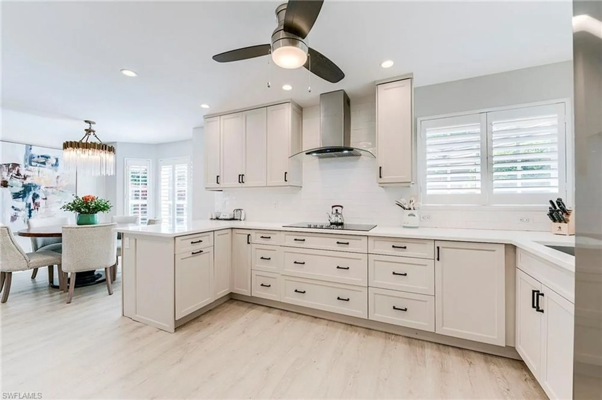 Property Slideshow image 11 of 37 | 3420 thornbury ln, Bonita Springs, FL, 34134