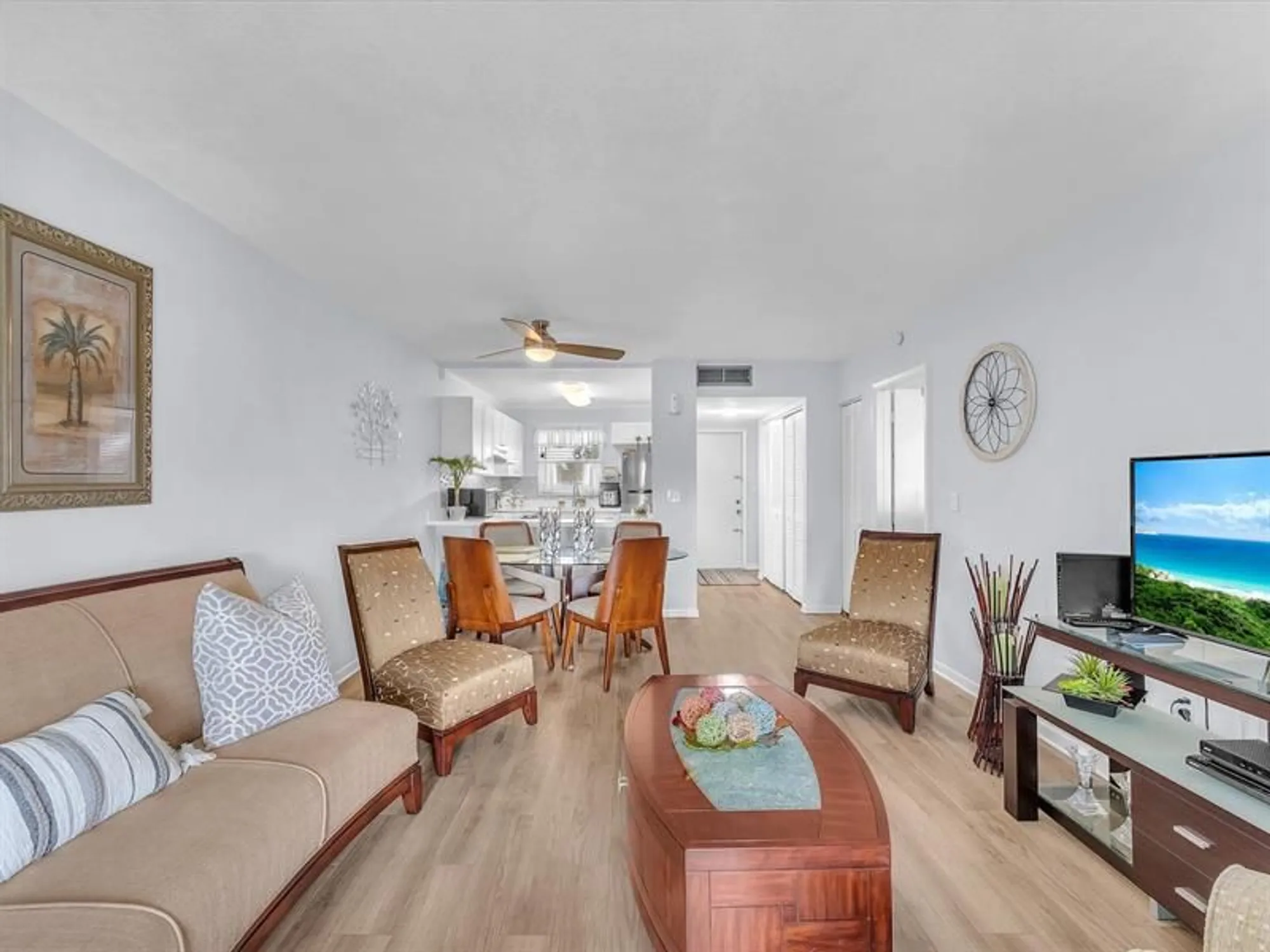 Property Slideshow image 4 of 25 | 6770 royal palm blvd apt 205, Margate, FL, 33063