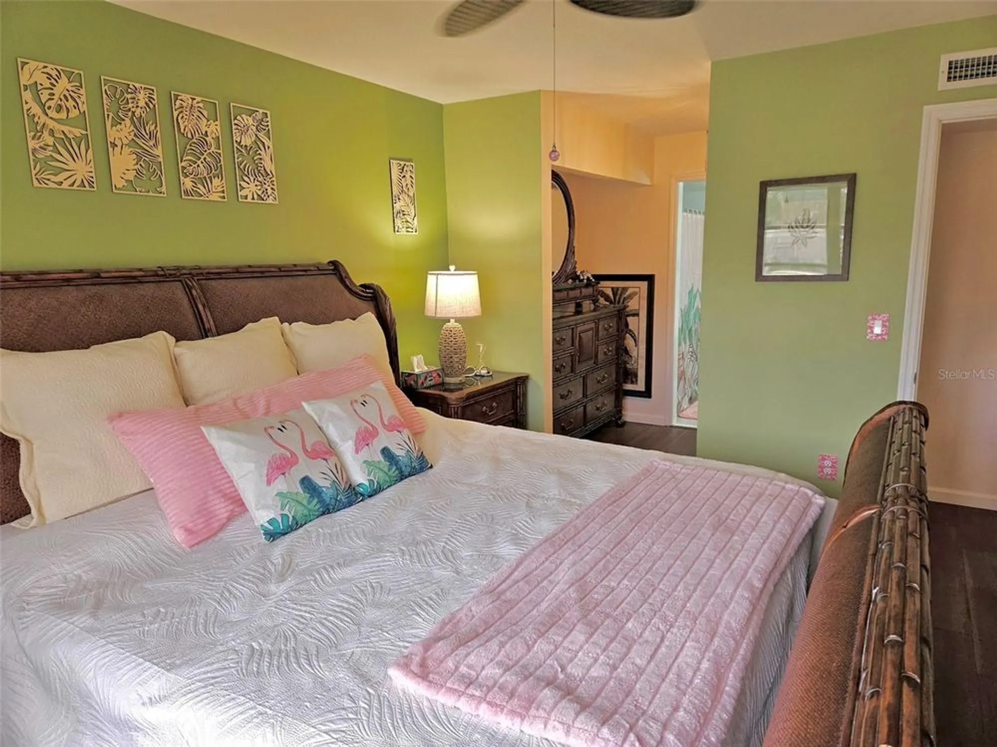 Property Slideshow image 20 of 44 | 2290 aaron st apt 210, Port Charlotte, FL, 33952