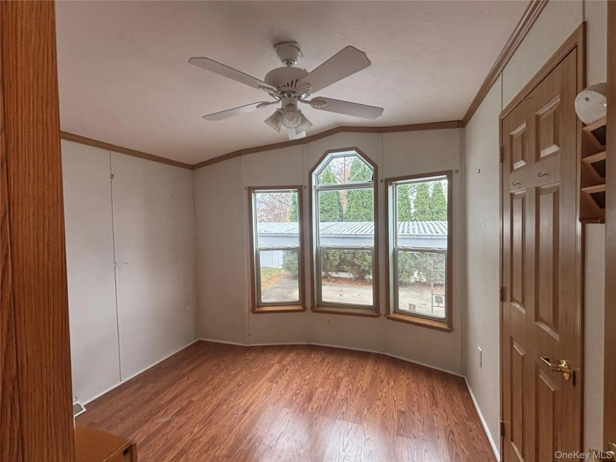 Property Slideshow image 19 of 28 | 1661 old country rd unit 280, Riverhead, NY, 11901