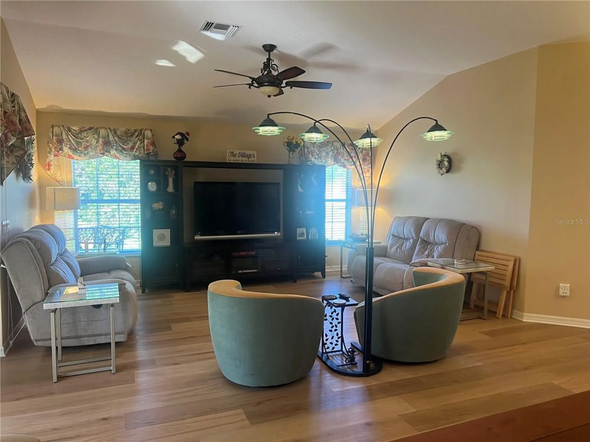 Property Slideshow image 14 of 37 | 7177 se 172nd hazelwood loop, The Villages, FL, 32162