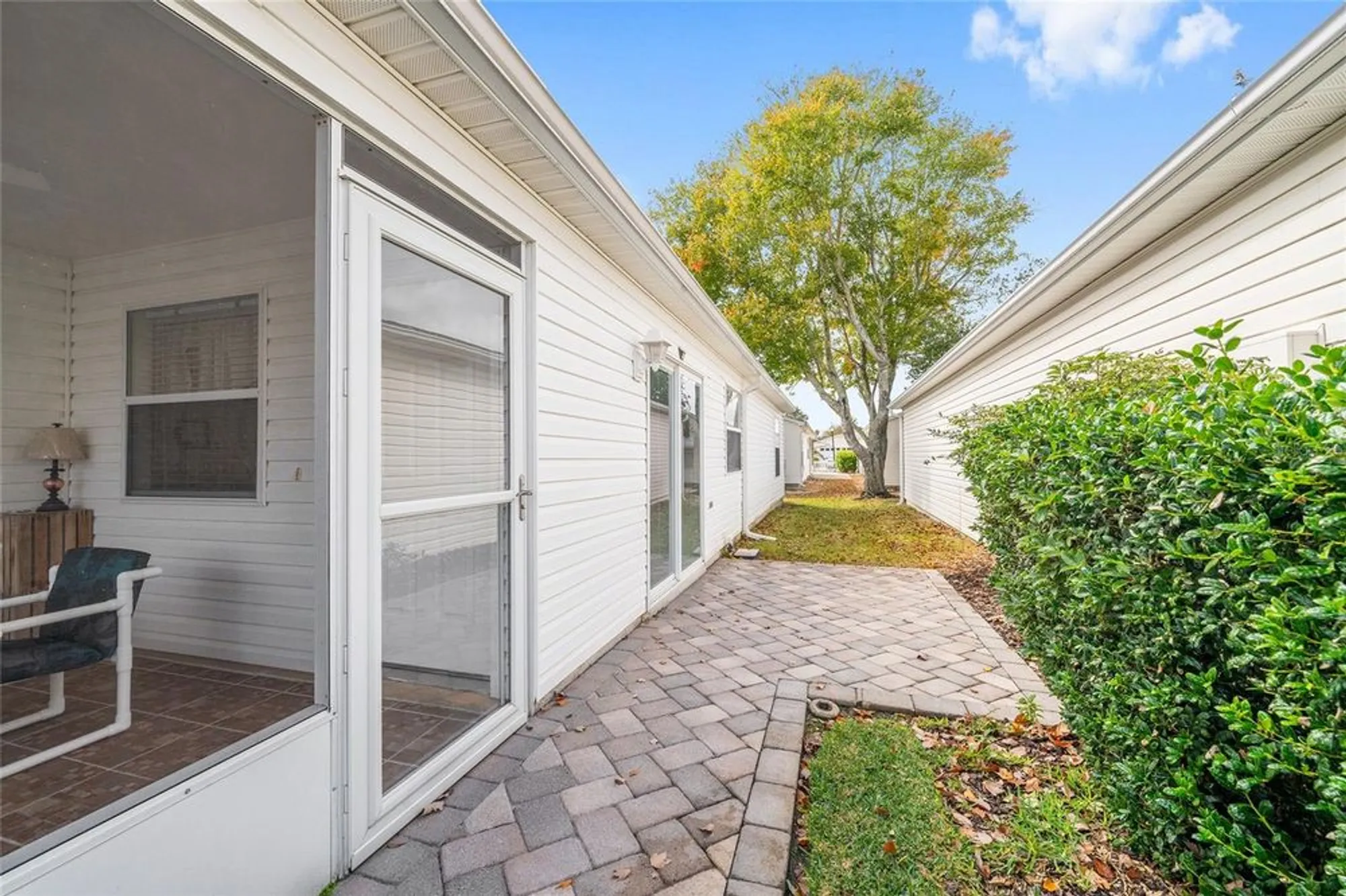 Property Slideshow image 6 of 47 | 1612 campos dr, The Villages, FL, 32162