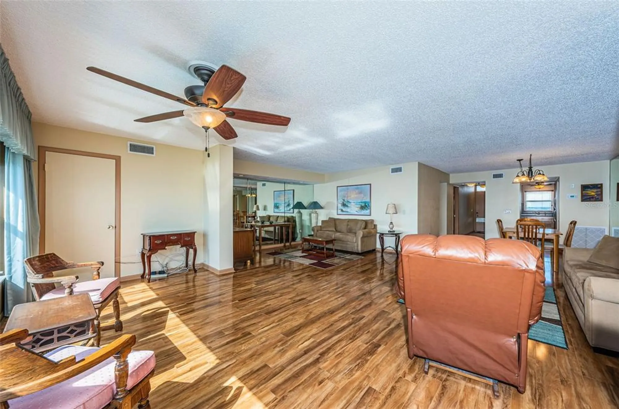 Property Slideshow image 14 of 82 | 6020 shore blvd 1009, Gulfport, FL, 33707