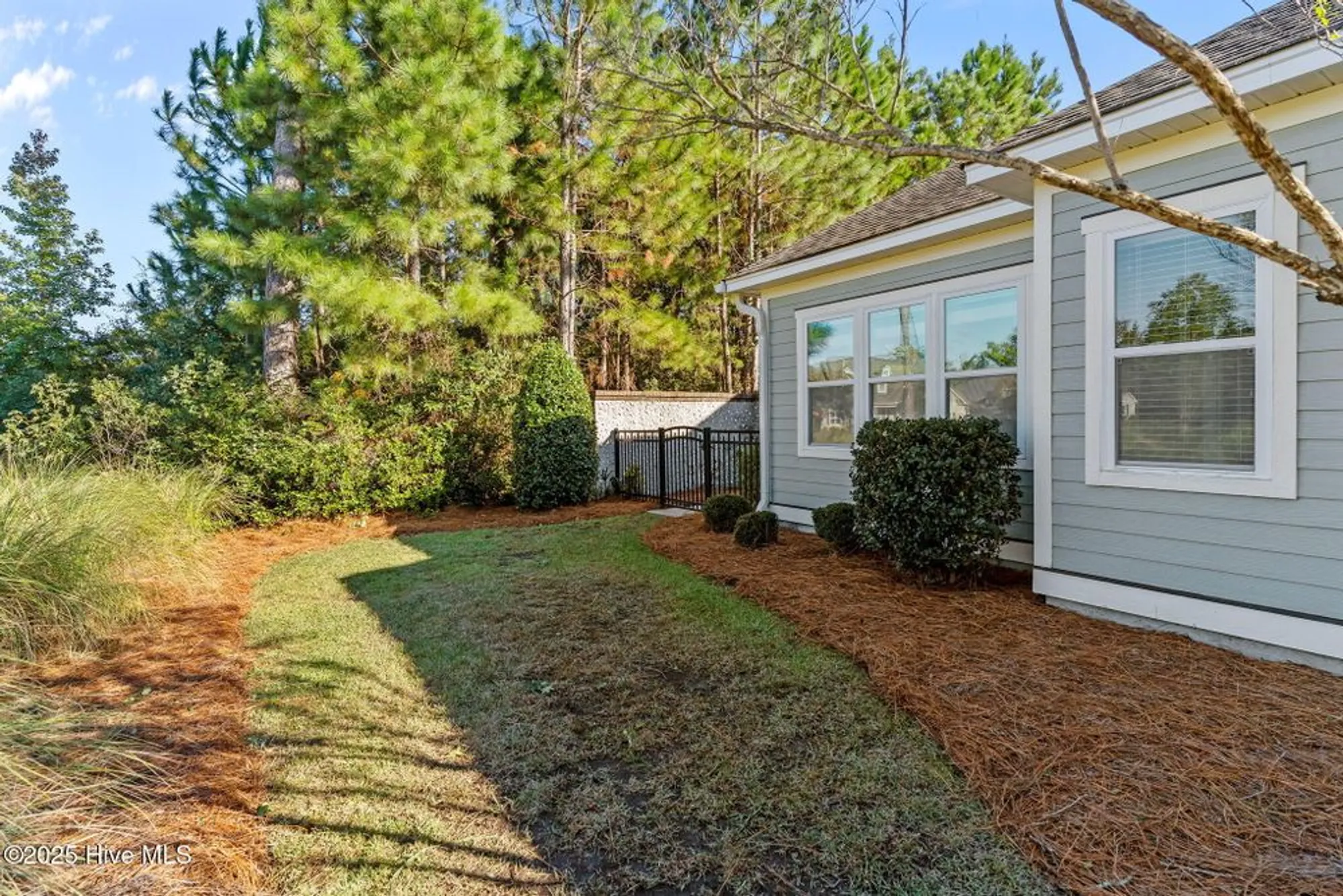 Property Slideshow image 45 of 88 | 6097 shore park dr, Leland, NC, 28451