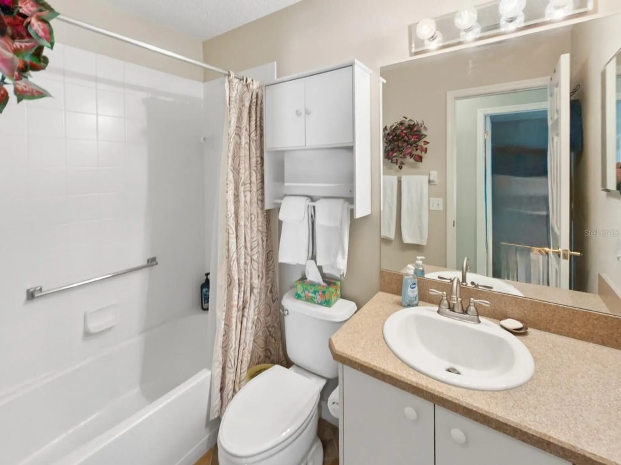 Property Slideshow image 32 of 64 | 11143 brooklawn dr, Hudson, FL, 34667