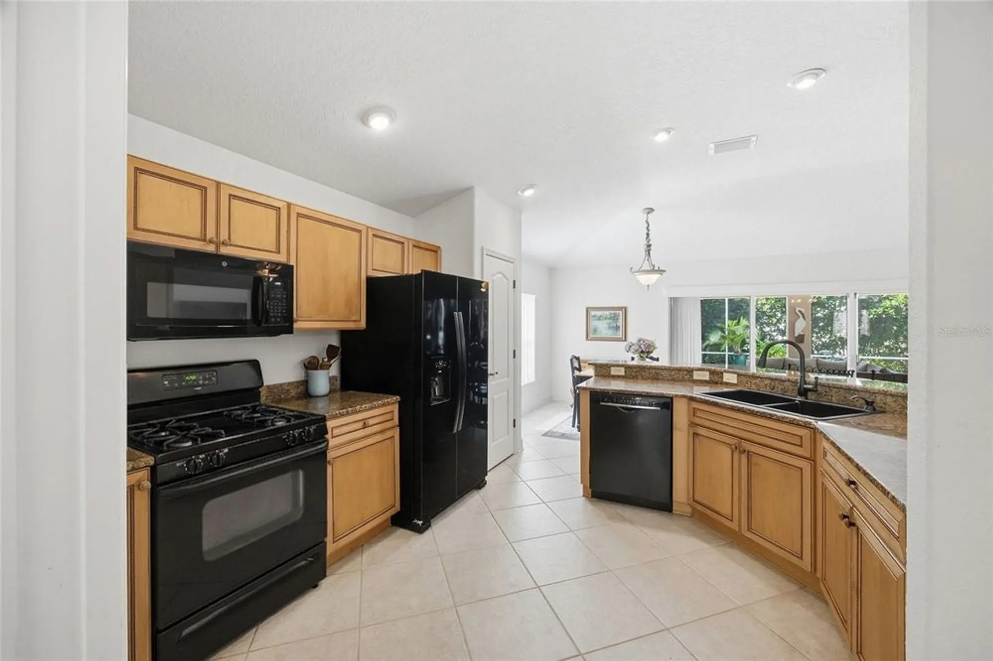 Property Slideshow image 16 of 46 | 1694 nelson ter, The Villages, FL, 32162