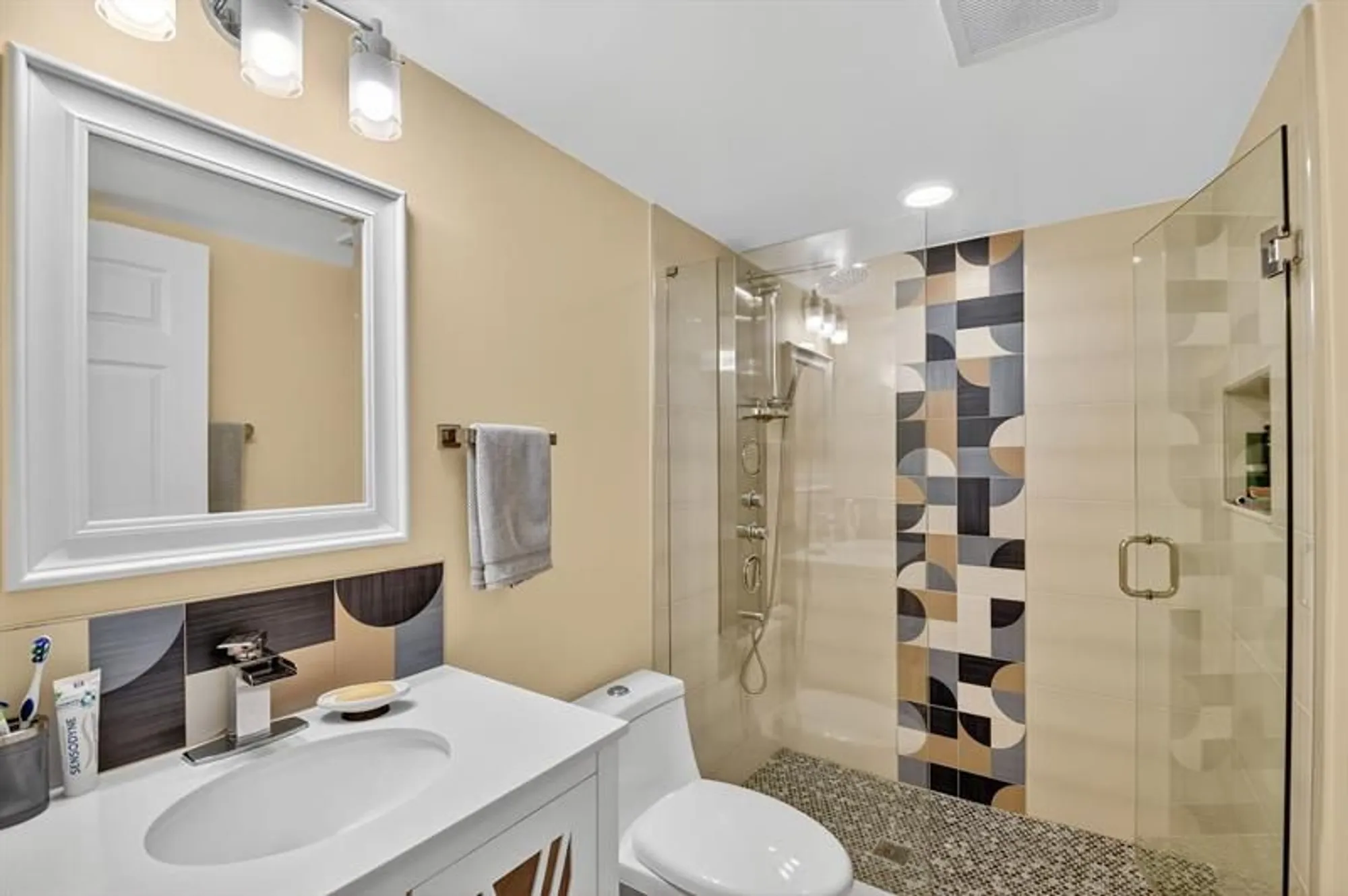 Property Slideshow image 51 of 100 | 6448 aspen glen cir -, Boynton Beach, FL, 33437