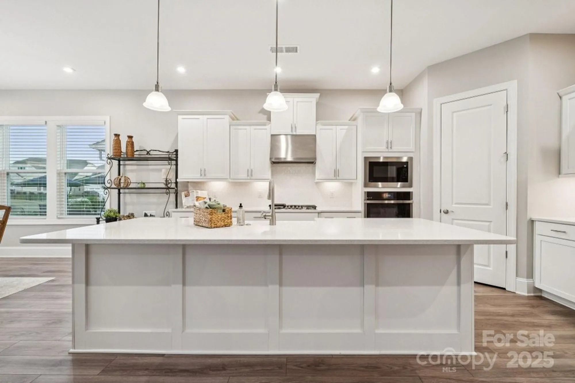 Property Slideshow image 6 of 38 | 1010 carlyle ln, Monroe, NC, 28110