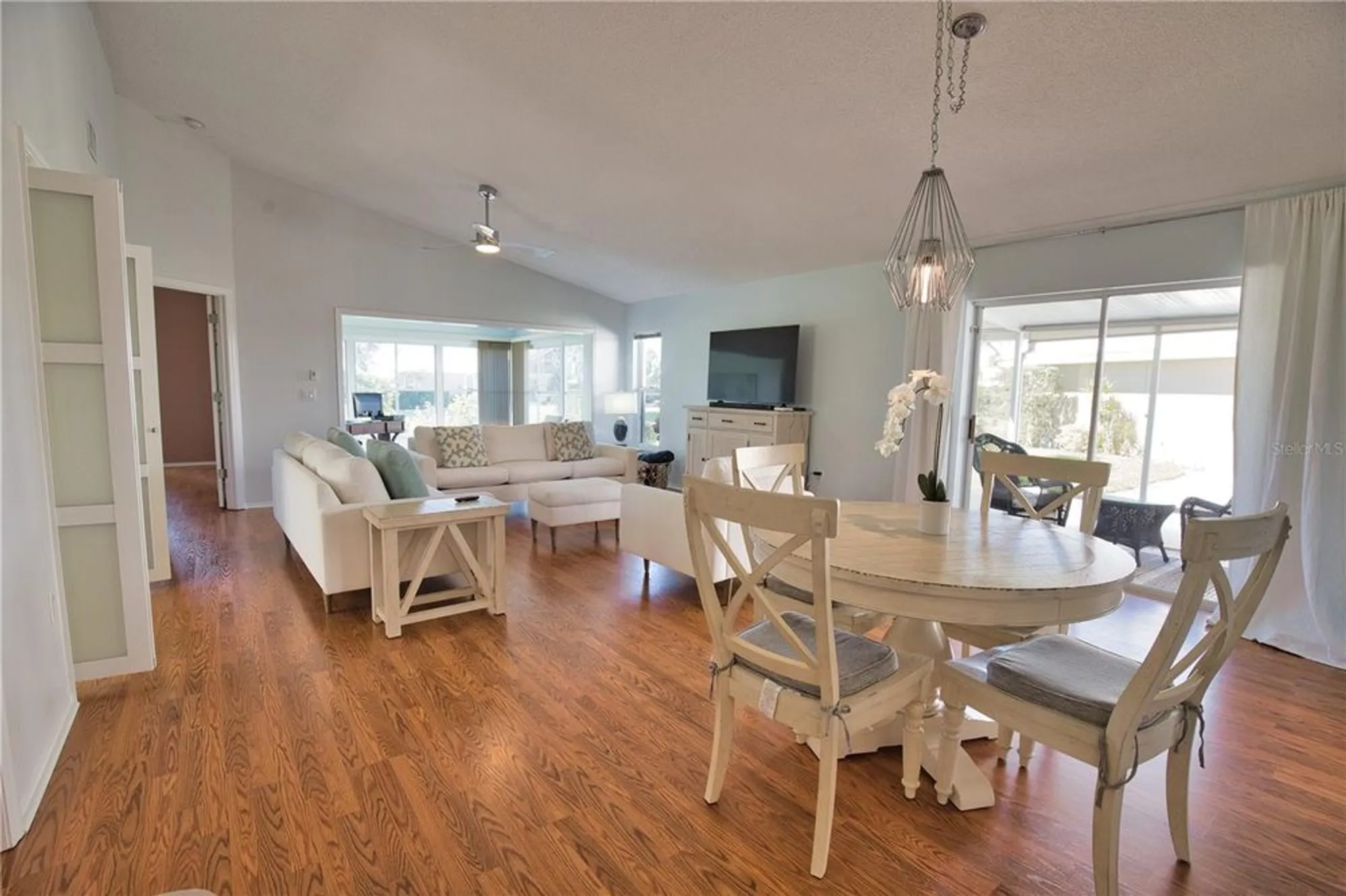 Property Slideshow image 6 of 46 | 698 harrington lake dr 9, Venice, FL, 34293