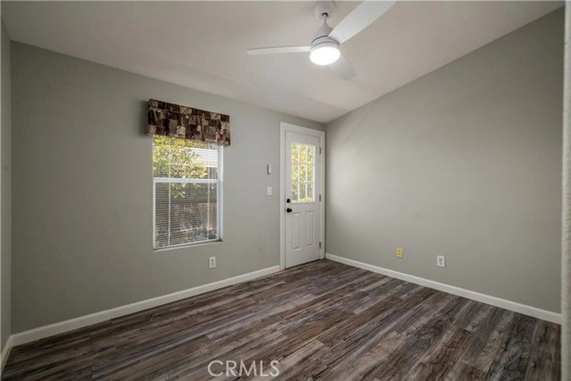 Property Slideshow image 18 of 30 | 38201 via la colina, Murrieta, CA, 92563