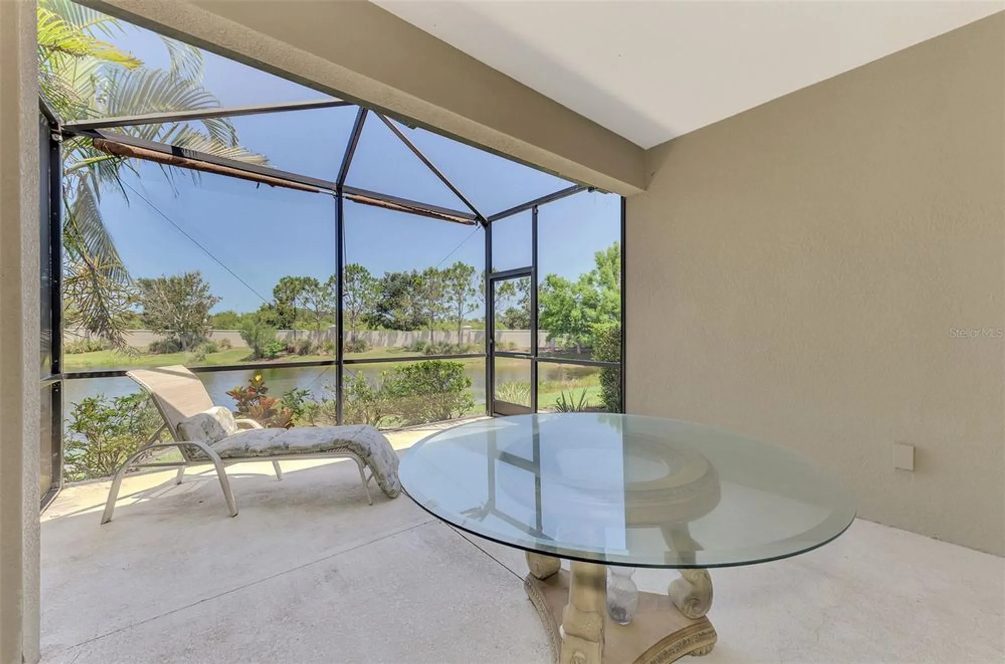 Property Slideshow image 33 of 39 | 1375 backspin dr, Englewood, FL, 34223