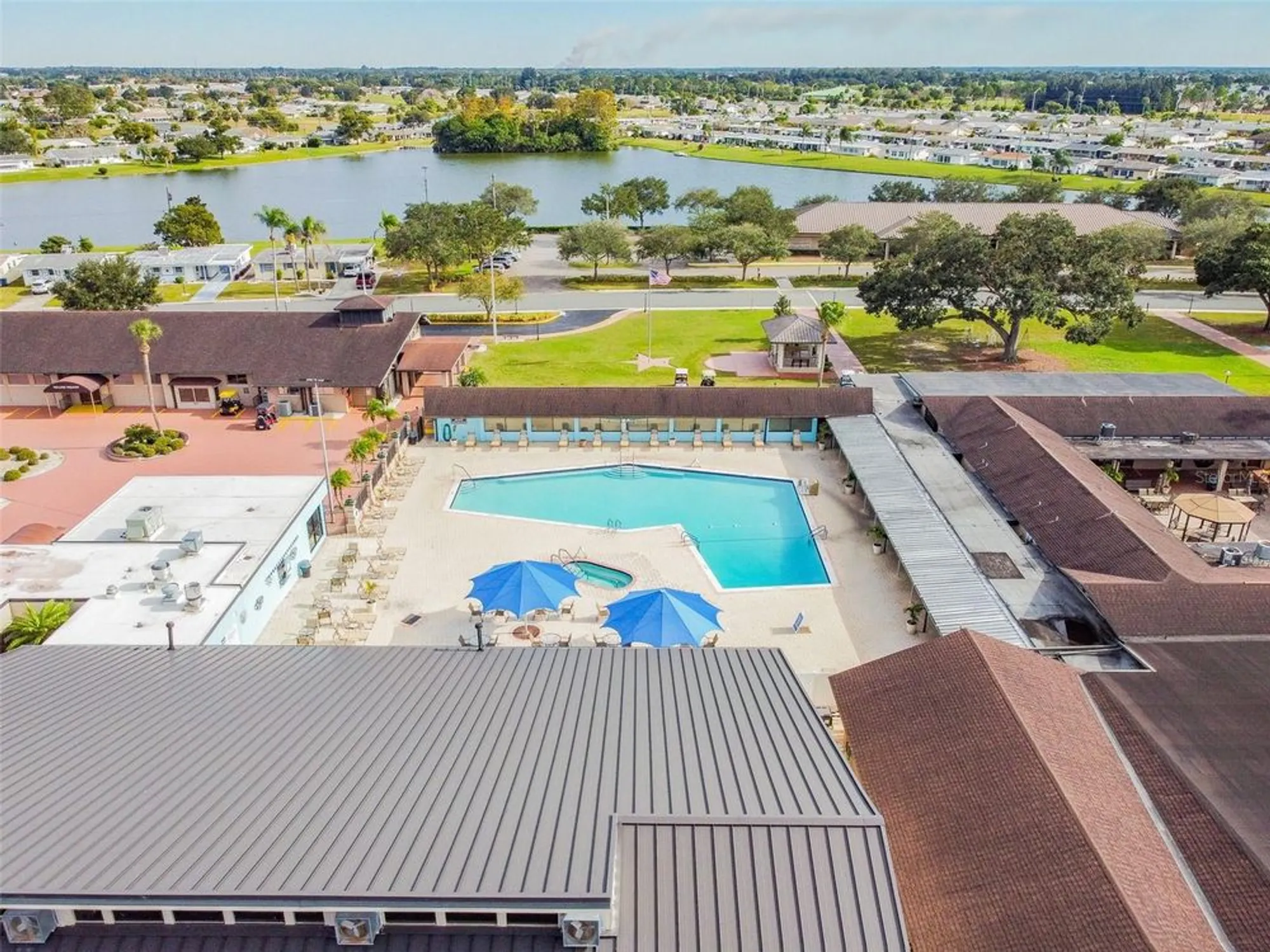 Property Slideshow image 61 of 82 | 1608 comfy ct, Sun City Center, FL, 33573