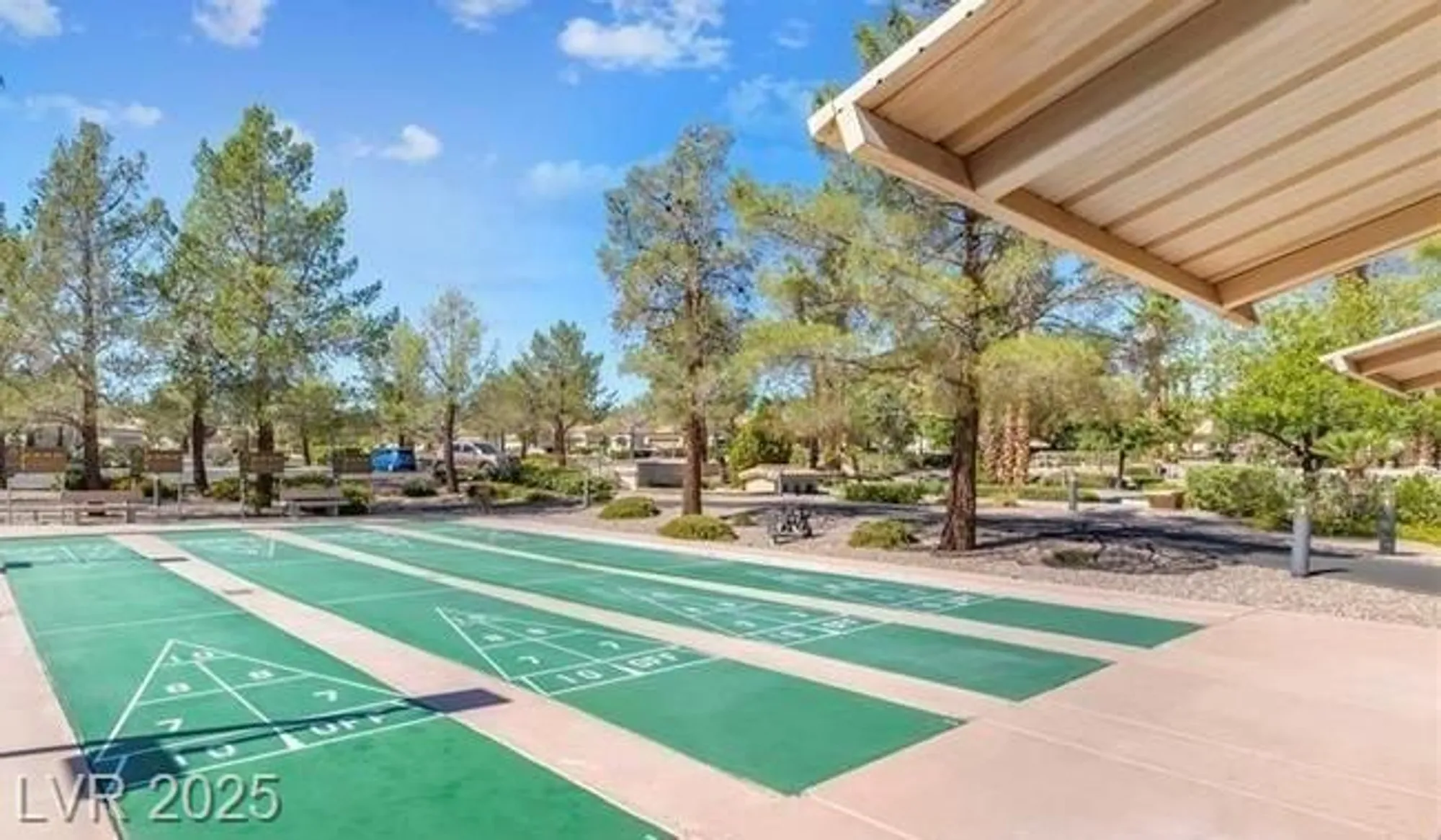 Property Slideshow image 21 of 27 | 2011 sun cliffs st, Las Vegas, NV, 89134