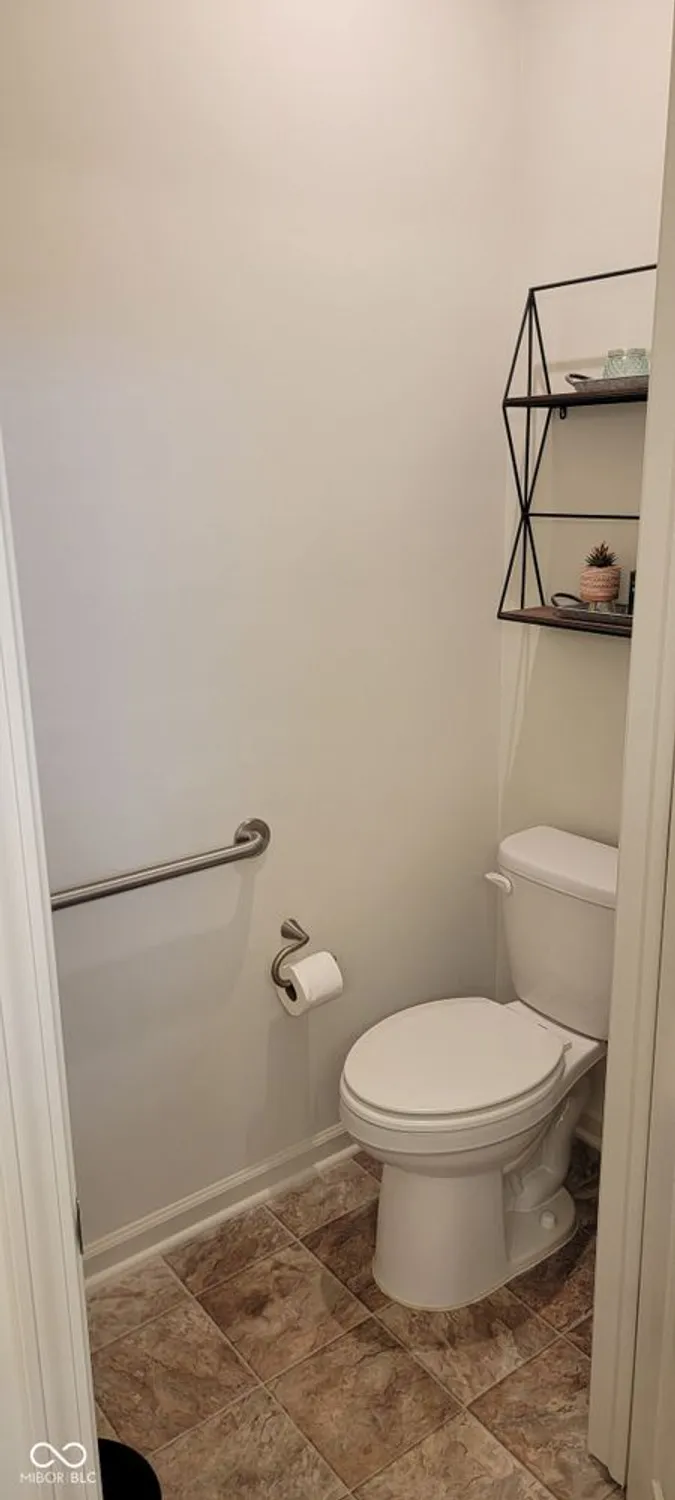 Property Slideshow image 32 of 44 | 4864 lilac dr, Plainfield, IN, 46168