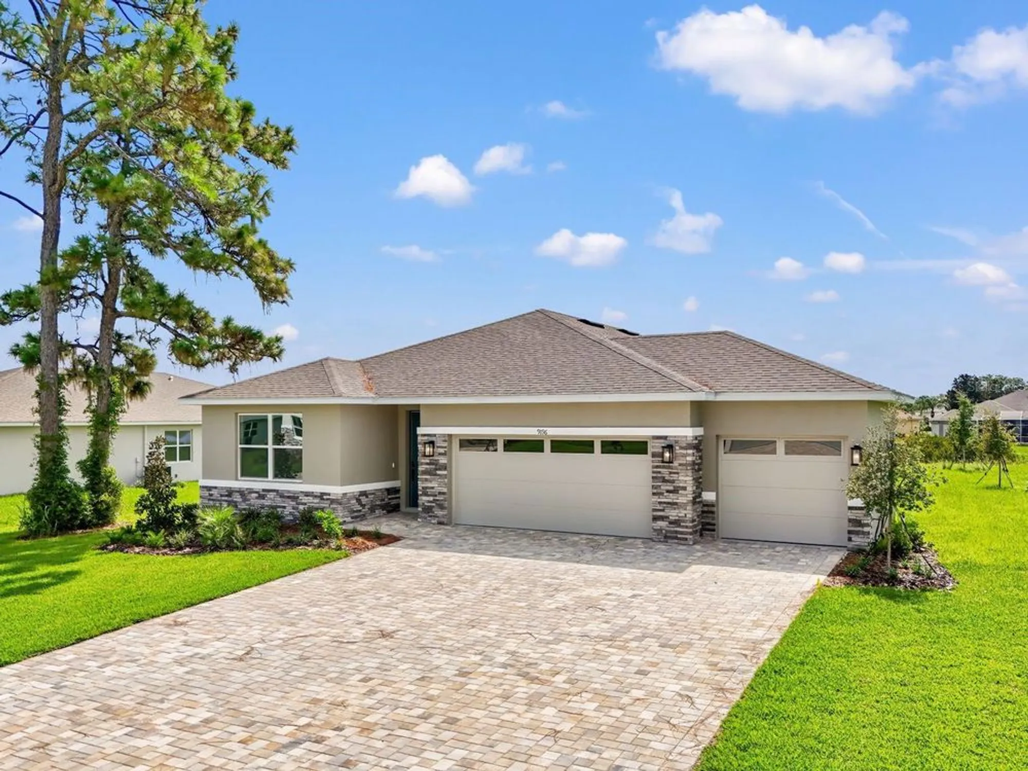 Property Slideshow image 1 of 30 | 9196 players dr, Weeki Wachee, FL, 34613