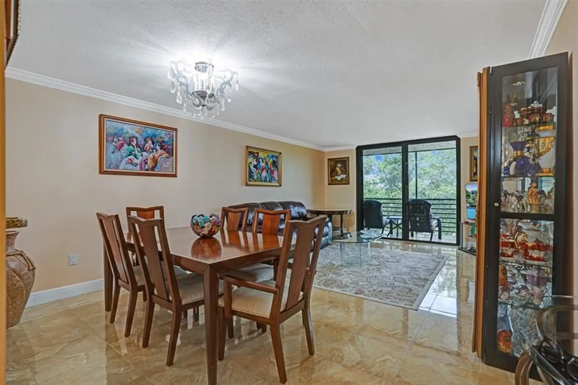 Property Slideshow image 10 of 48 | 1101 colony point cir 403, Pembroke Pines, FL, 33026