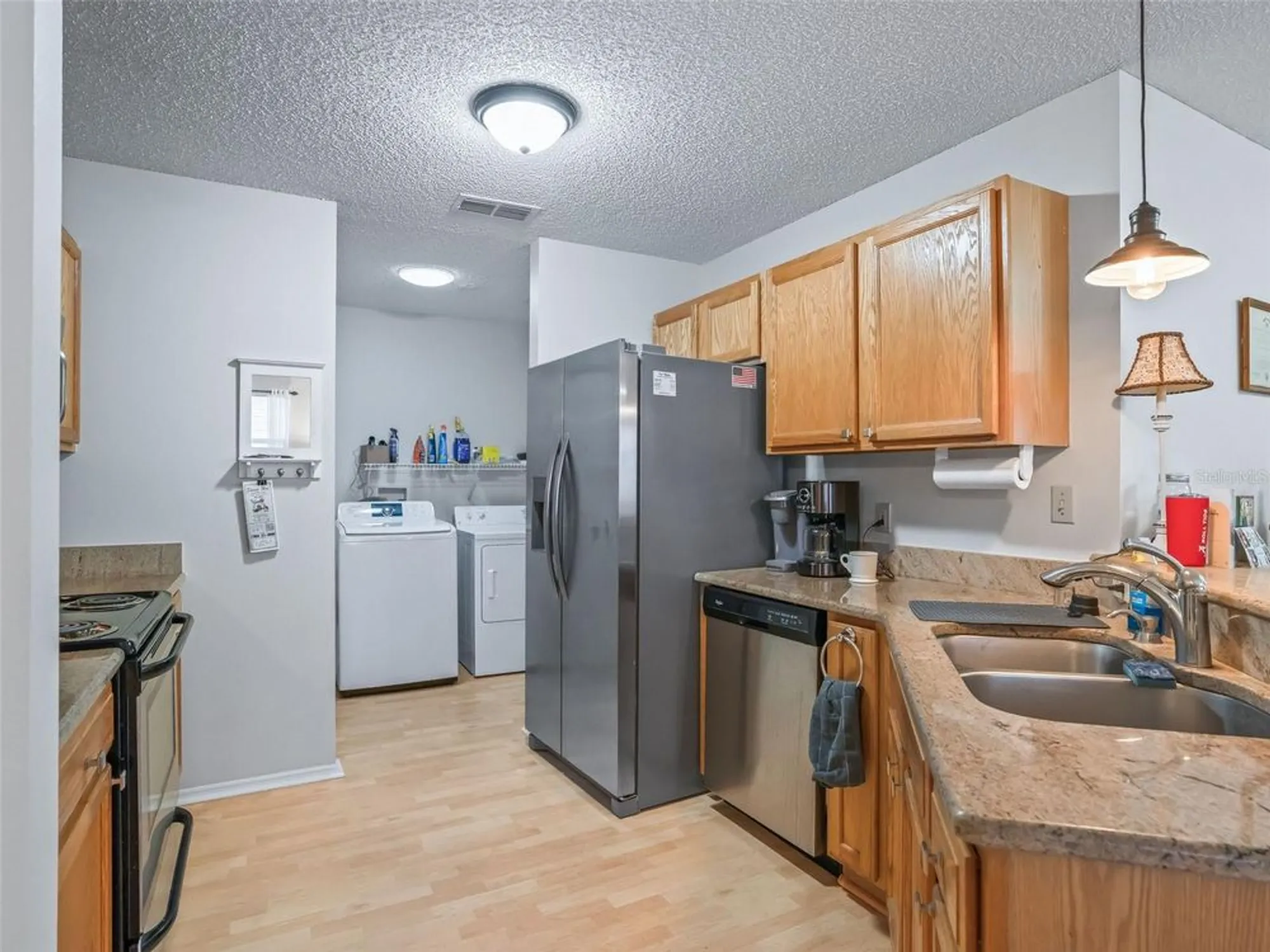 Property Slideshow image 8 of 27 | 1717 campos dr, The Villages, FL, 32162