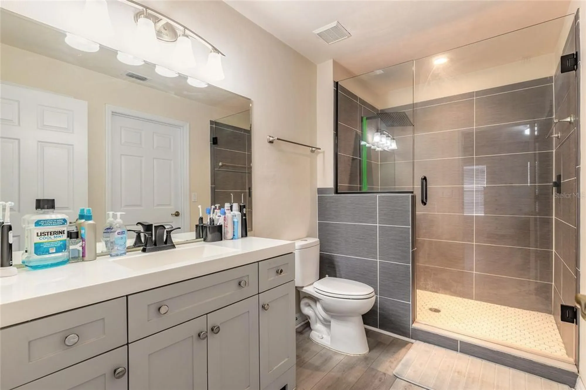 Property Slideshow image 17 of 51 | 354 n airport rd, New Smyrna Beach, FL, 32168