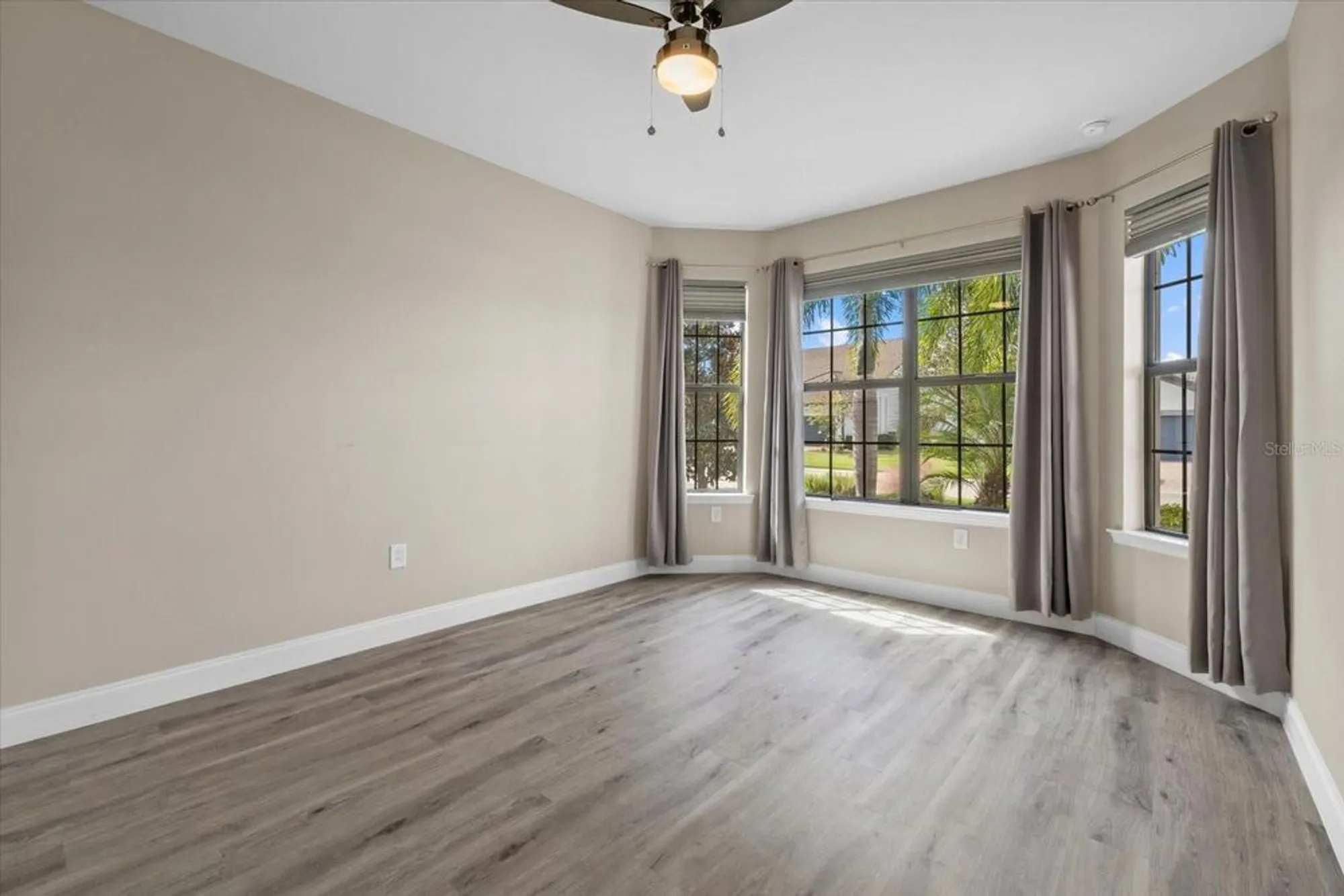 Property Slideshow image 5 of 43 | 6835 chester trl, Bradenton, FL, 34202