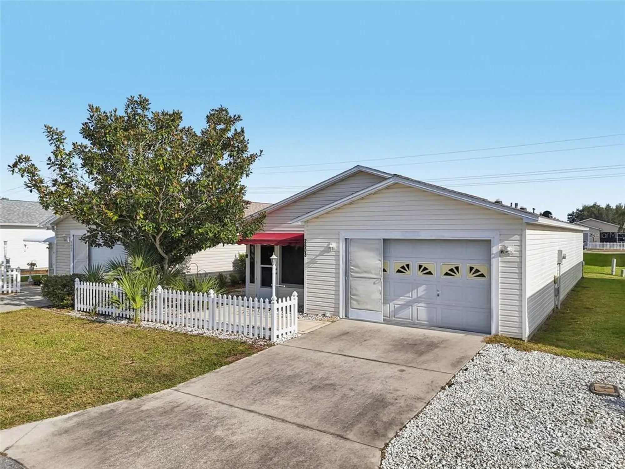 Property Slideshow image 38 of 52 | 2603 olivarez way, The Villages, FL, 32162