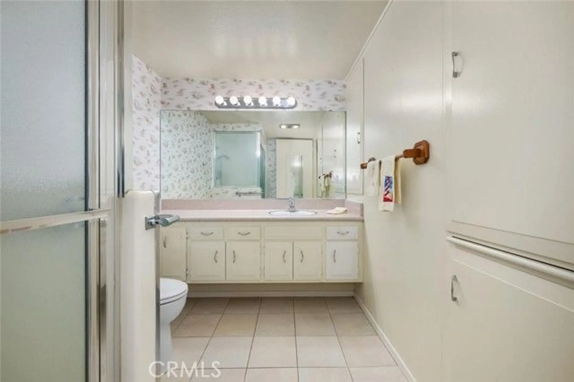Property Slideshow image 28 of 33 | 13350 saint andrews dr, Seal Beach, CA, 90740