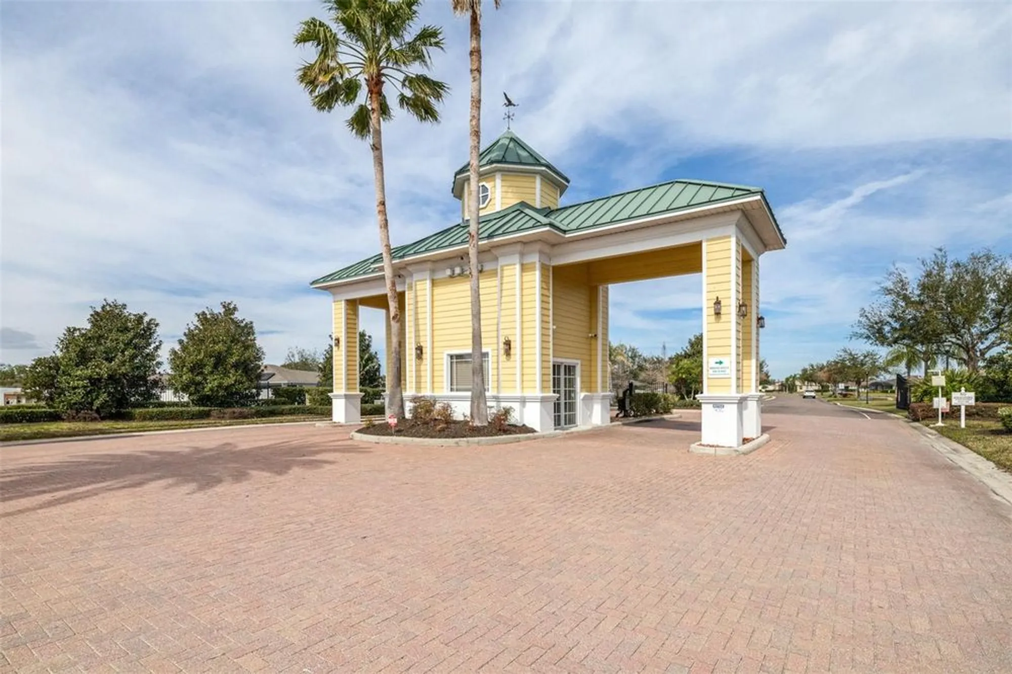 Property Slideshow image 44 of 62 | 3136 langdon ln, Winter Haven, FL, 33884
