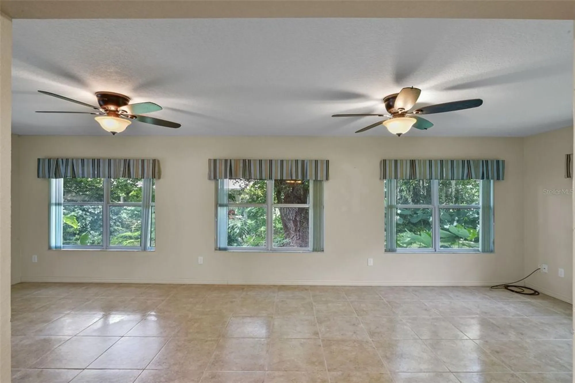 Property Slideshow image 39 of 68 | 10185 se 175th ln, Summerfield, FL, 34491