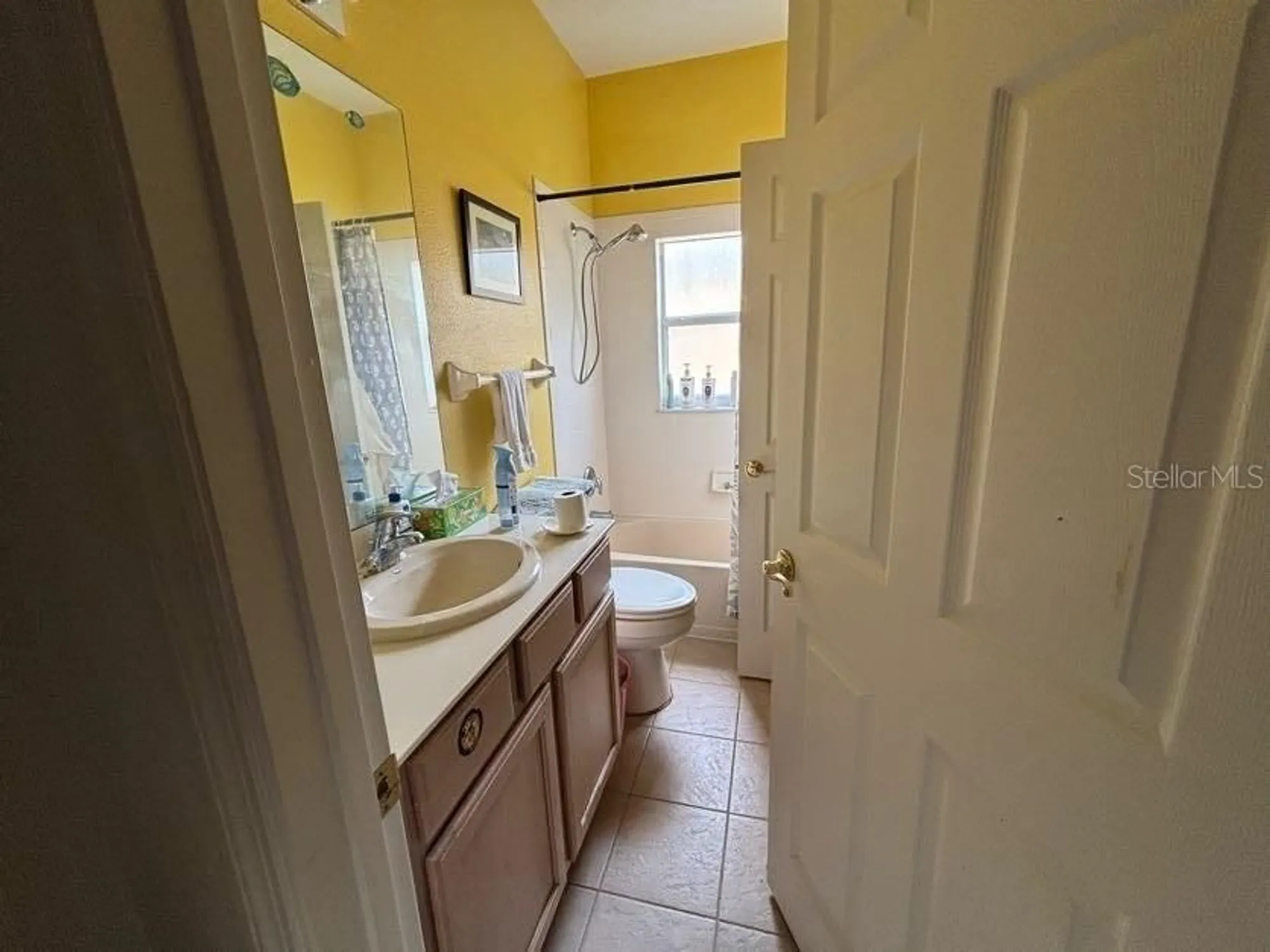 Property Slideshow image 7 of 9 | 106 vista dr, Kissimmee, FL, 34759