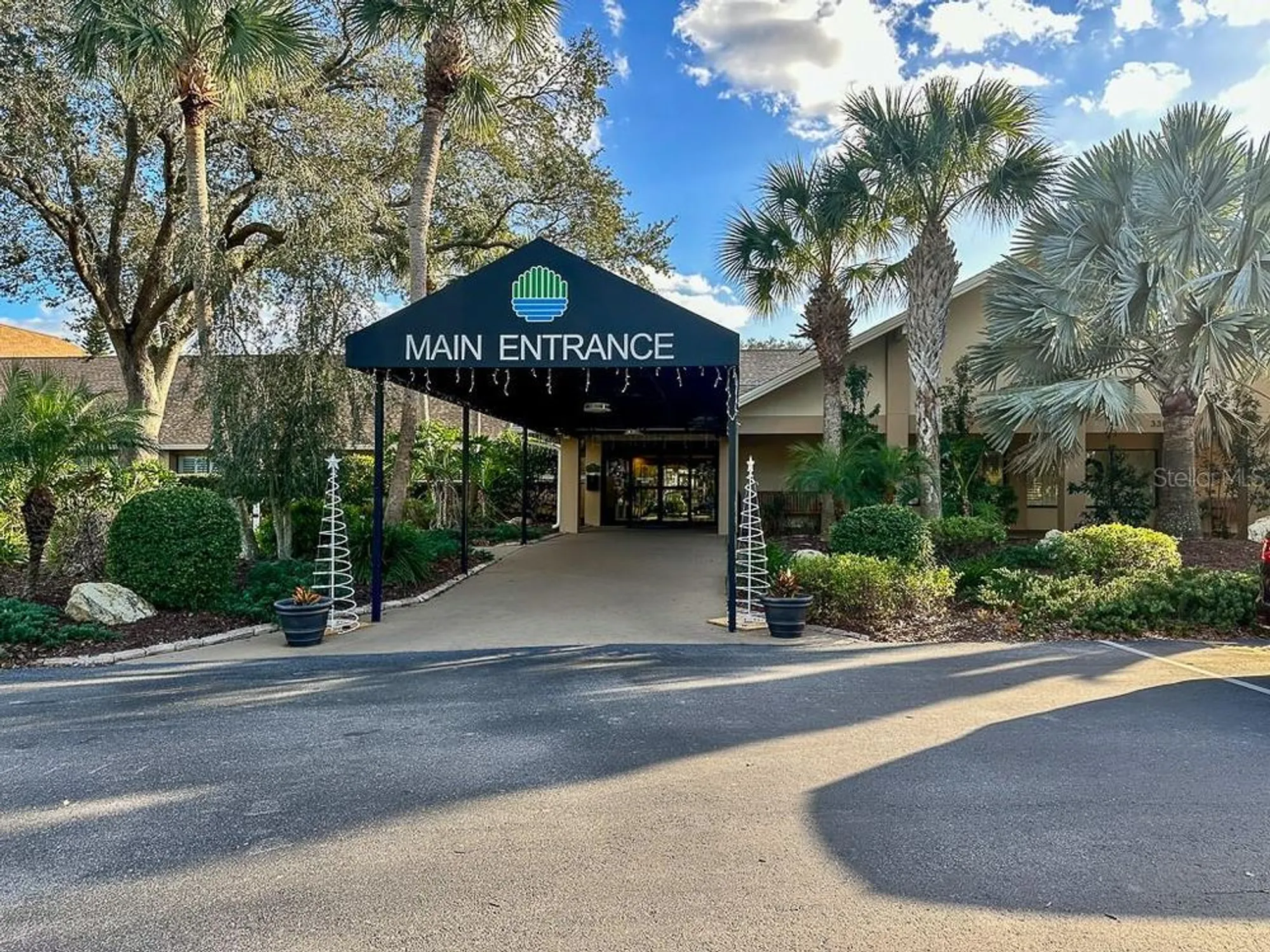 Property Slideshow image 46 of 58 | 3273 mcmath dr, Palm Harbor, FL, 34684