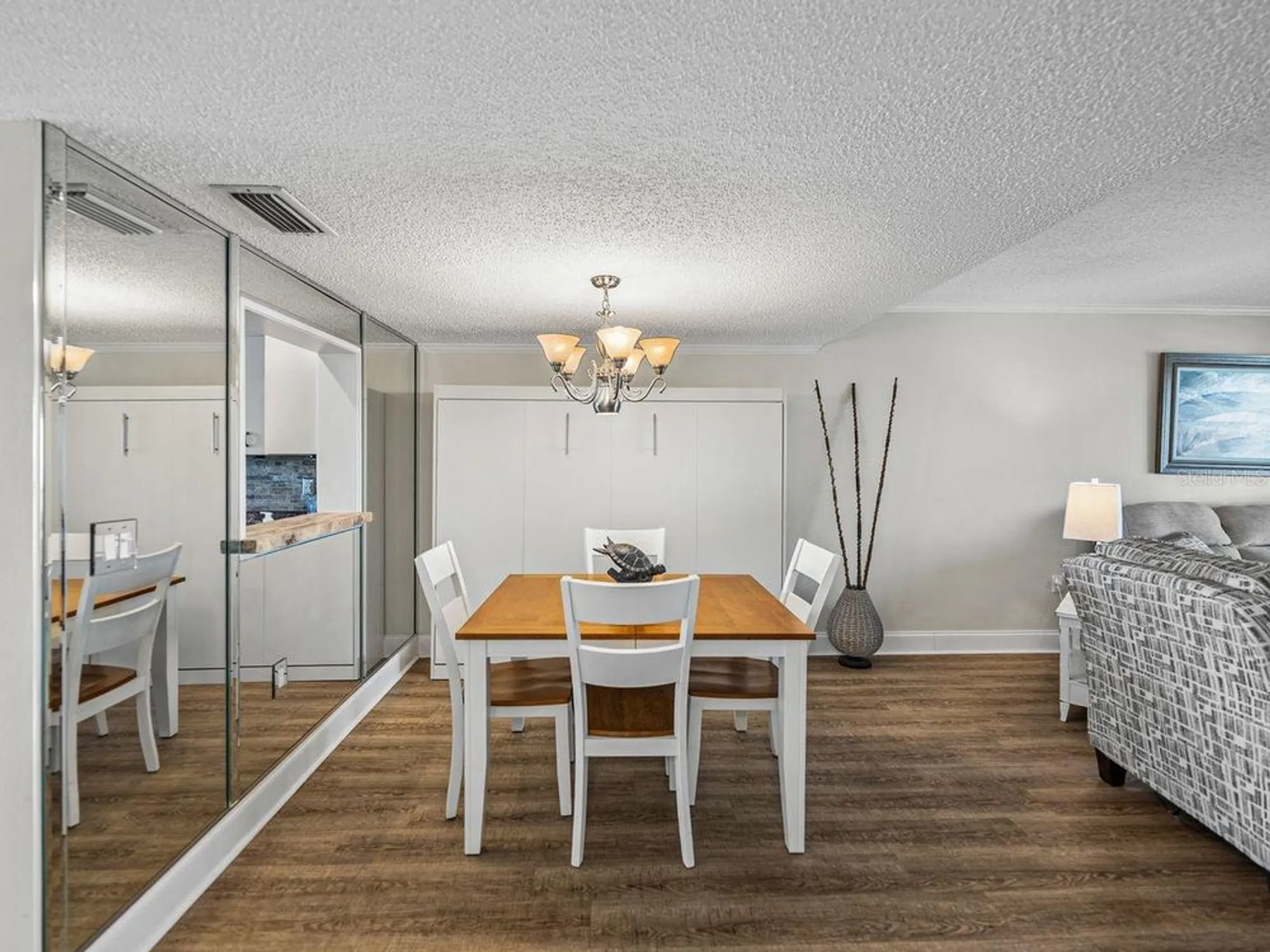 Property Slideshow image 18 of 80 | 7600 sun island dr 703, South Pasadena, FL, 33707