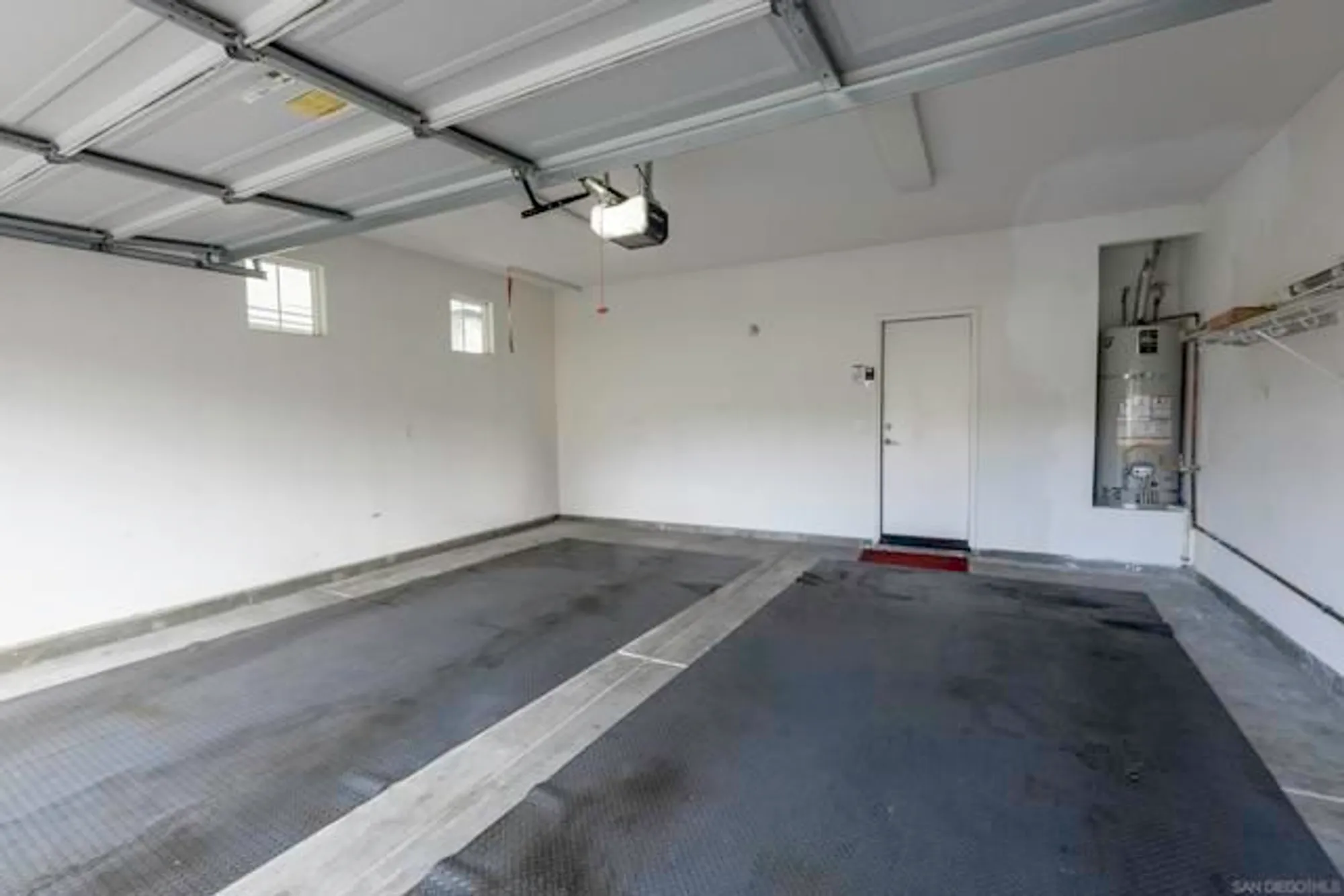 Property Slideshow image 34 of 47 | 1645 beaver crk a, Beaumont, CA, 92223