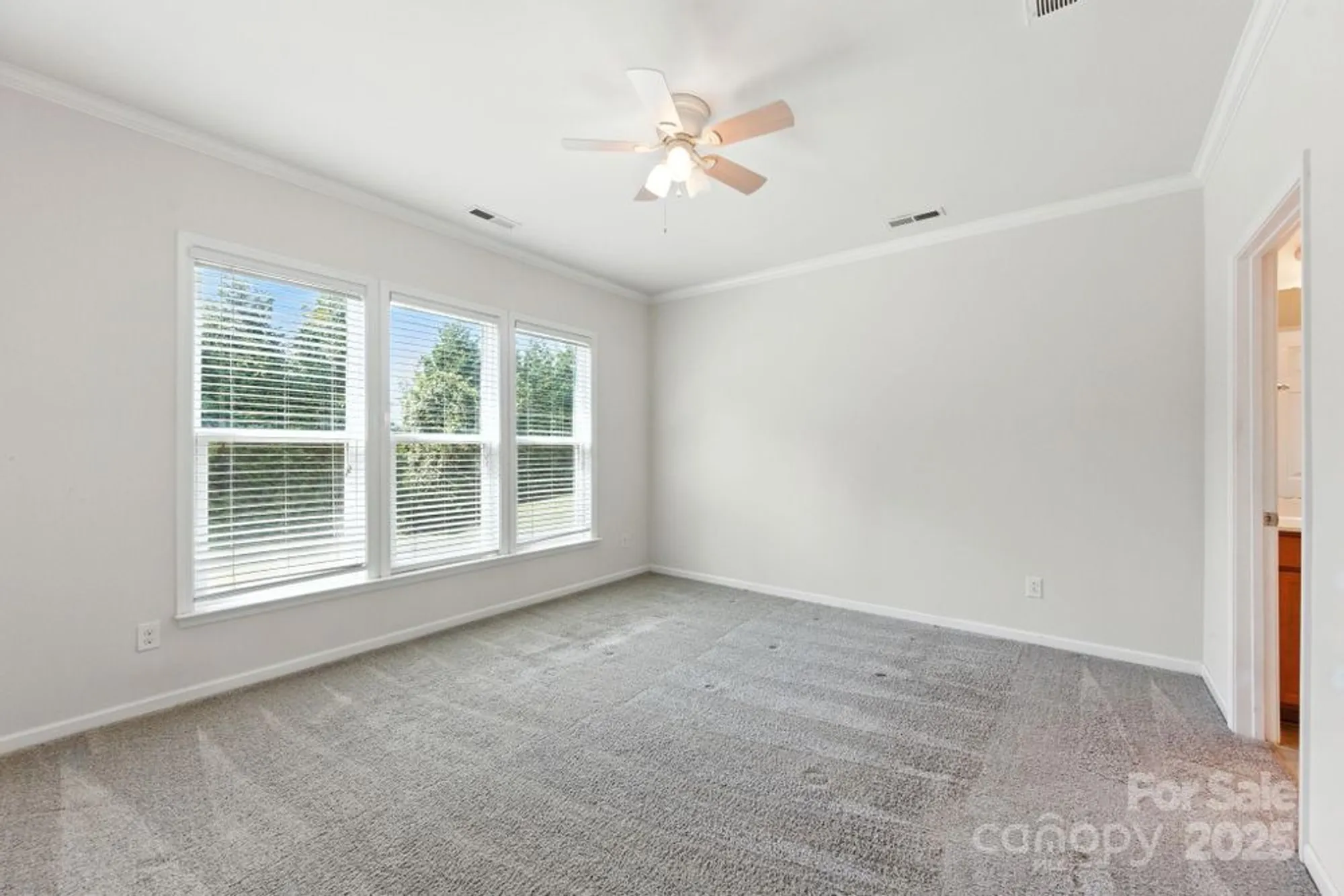 Property Slideshow image 14 of 26 | 23178 whimbrel cir, Fort Mill, SC, 29707
