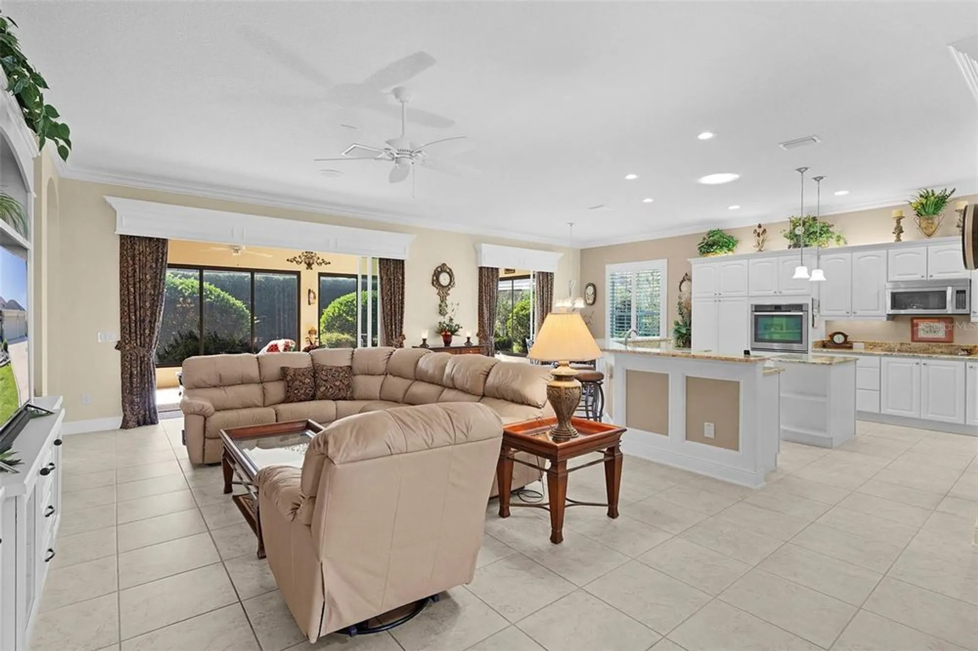 Property Slideshow image 17 of 69 | 2259 isleworth cir, The Villages, FL, 32163