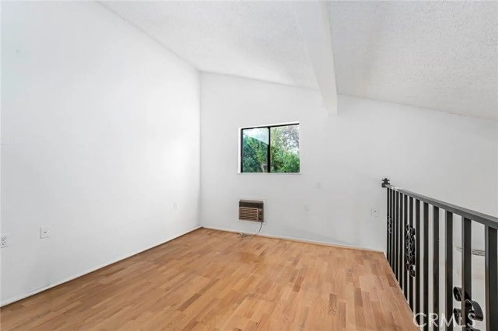 Property Slideshow image 18 of 40 | 936 avenida majorca, Laguna Woods, CA, 92637