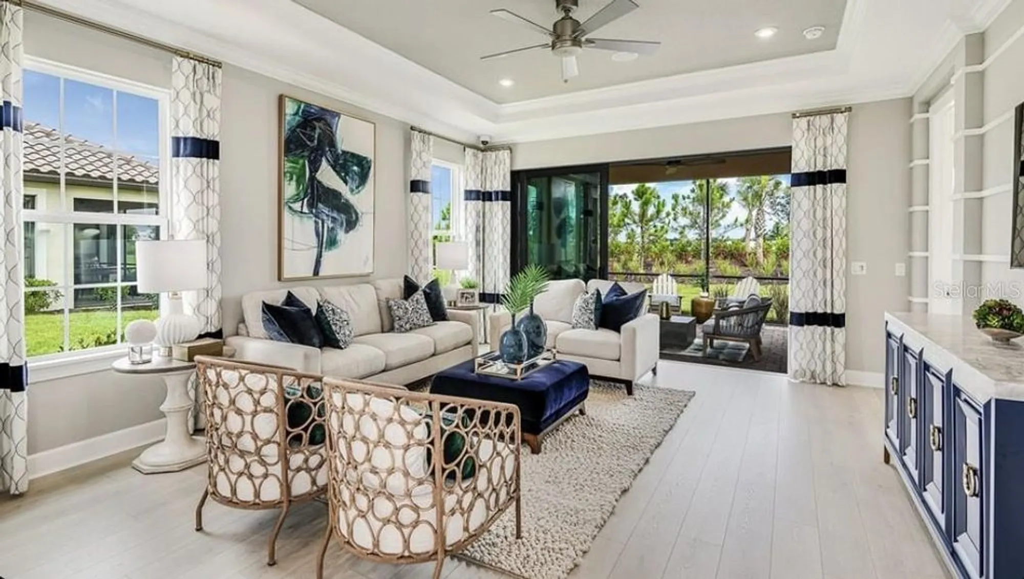 Property Slideshow image 20 of 39 | 16215 isola pl, Bradenton, FL, 34211