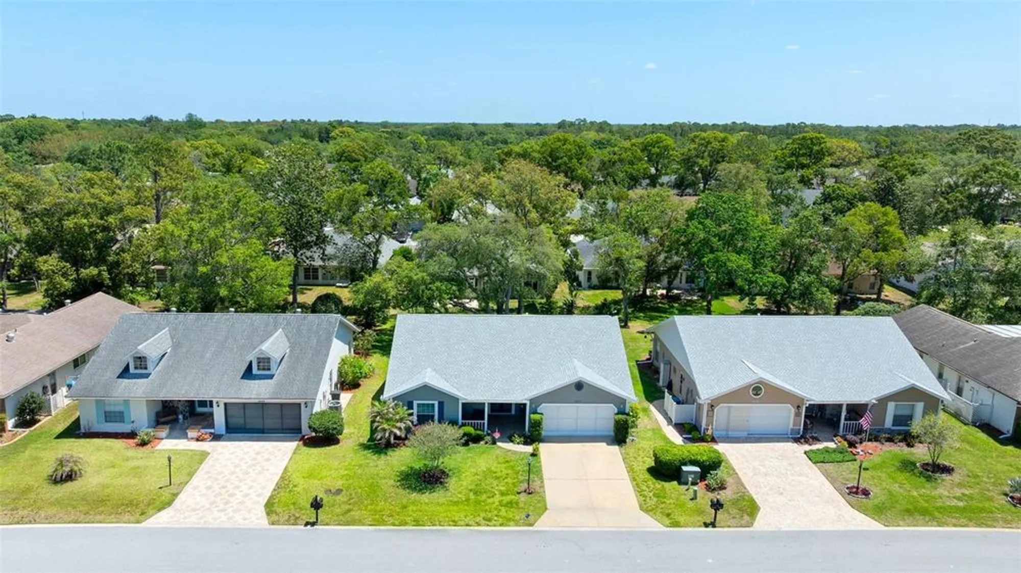 Property Slideshow image 54 of 58 | 2671 royal ridge dr, Spring Hill, FL, 34606