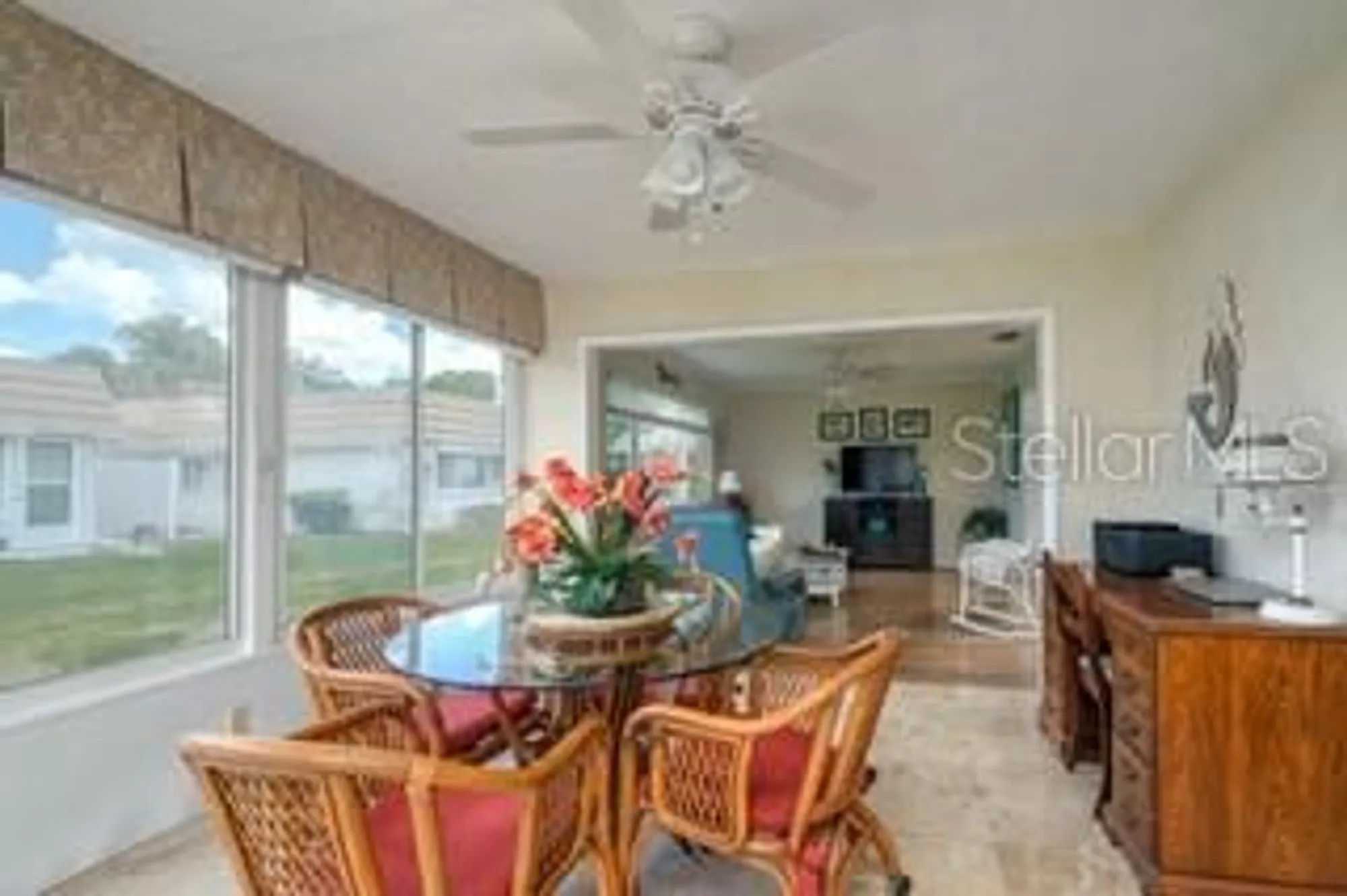 Property Slideshow image 18 of 49 | 2609 riverbluff pkwy # 146, Sarasota, FL, 34231