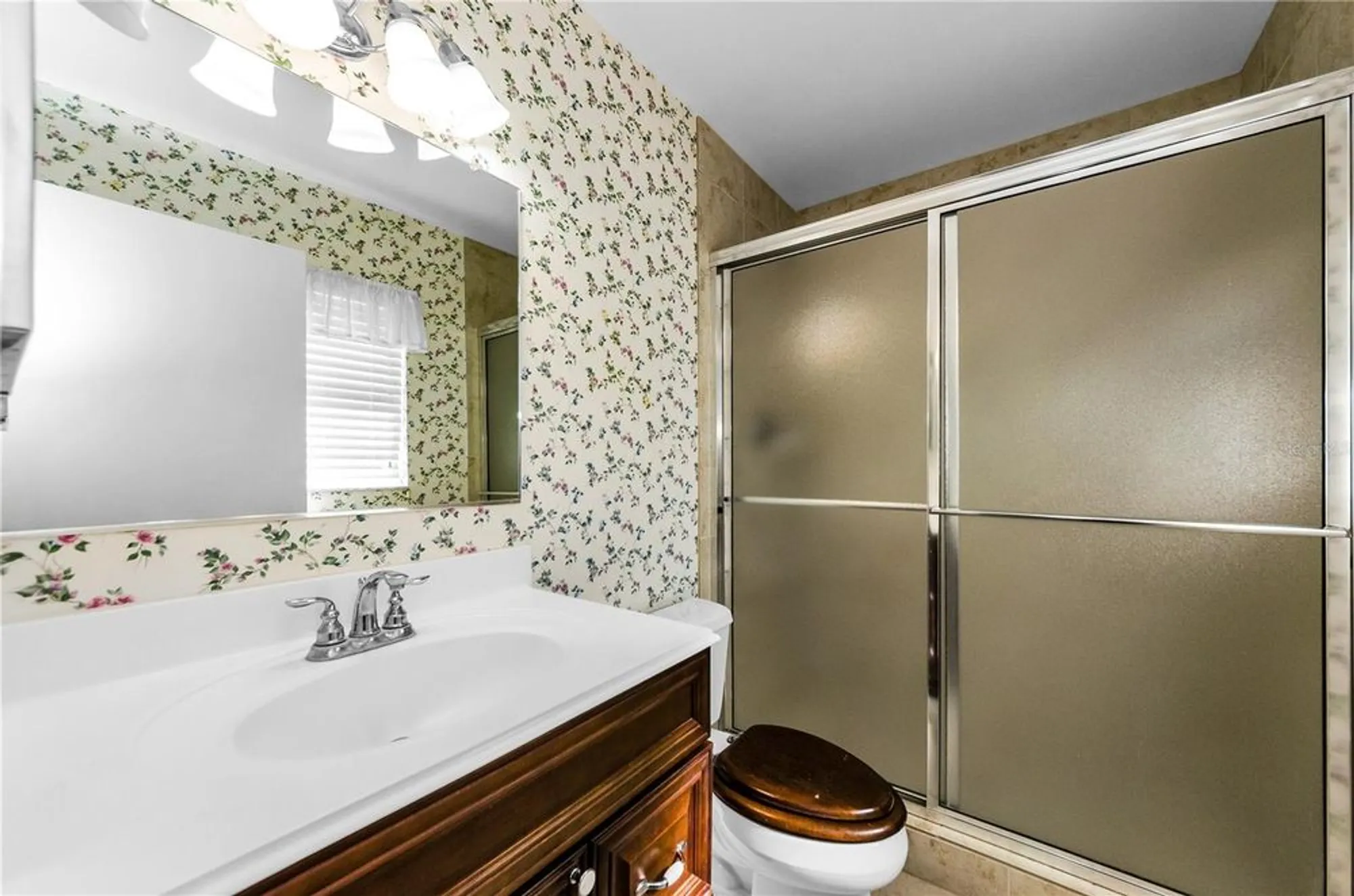 Property Slideshow image 19 of 65 | 675 fort duquesna dr, Sun City Center, FL, 33573