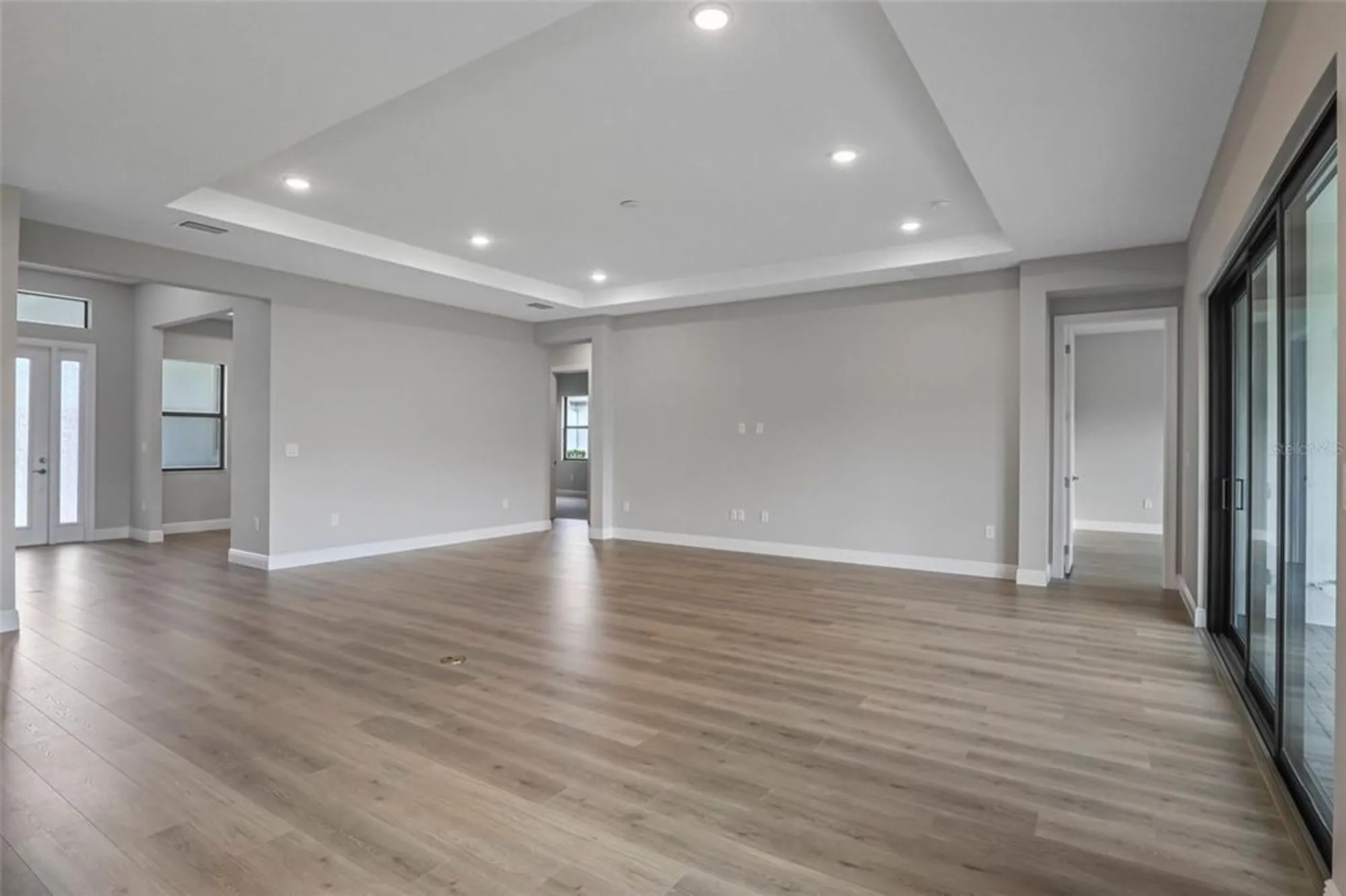 Property Slideshow image 27 of 80 | 4918 kiva cir, Lakewood Ranch, FL, 34211