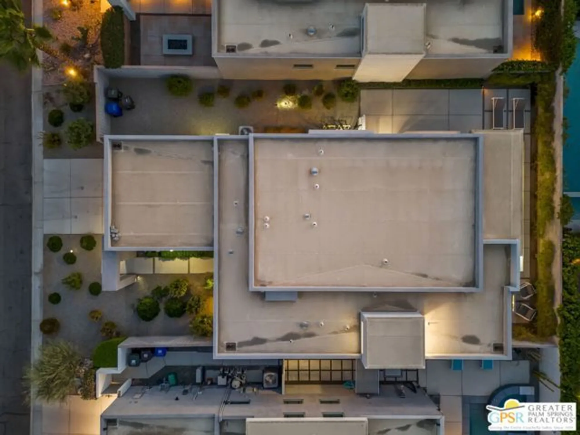 Property Slideshow image 13 of 74 | 4251 amber ln, Palm Springs, CA, 92262