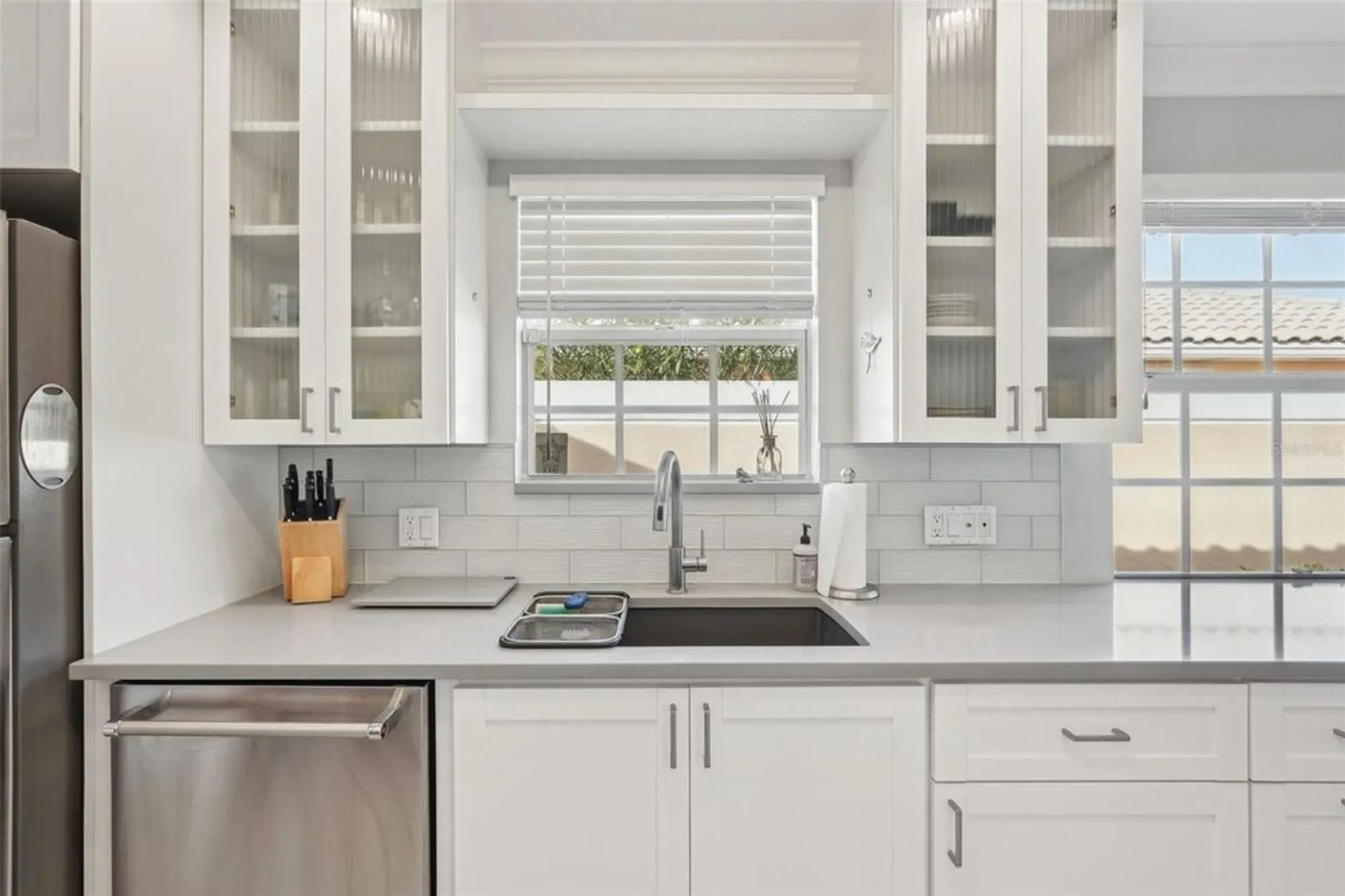 Property Slideshow image 10 of 74 | 7632 quinto dr, Sarasota, FL, 34238