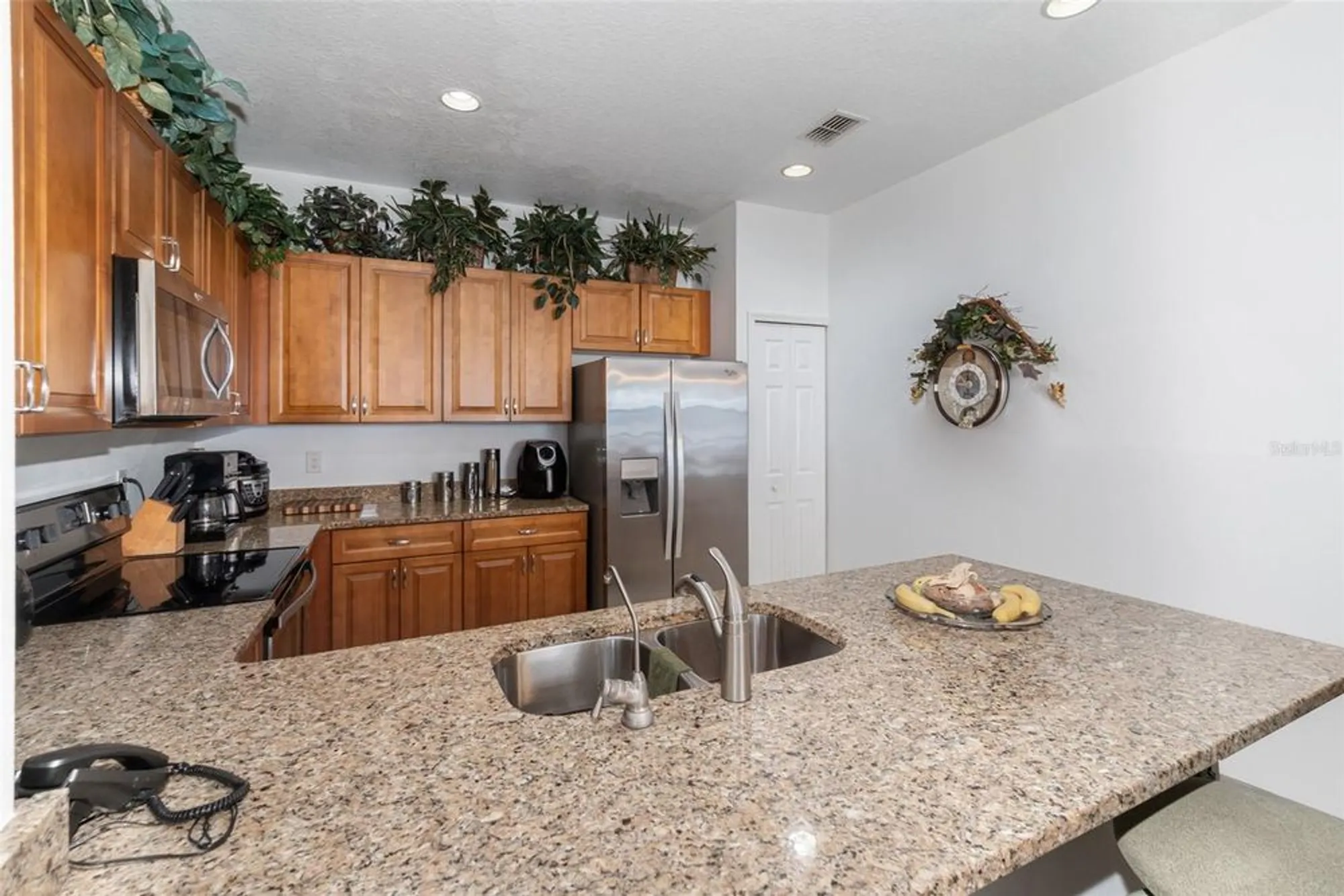 Property Slideshow image 9 of 29 | 27227 white plains way, Leesburg, FL, 34748