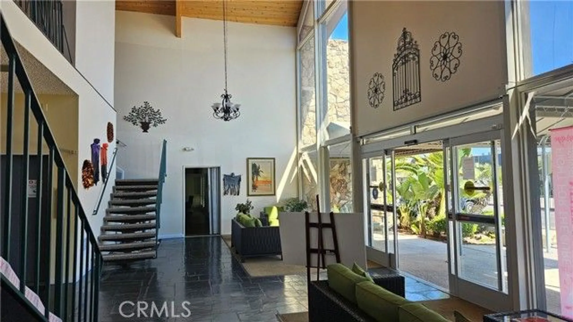 Property Slideshow image 30 of 41 | 22627 nadine cir b, Torrance, CA, 90505