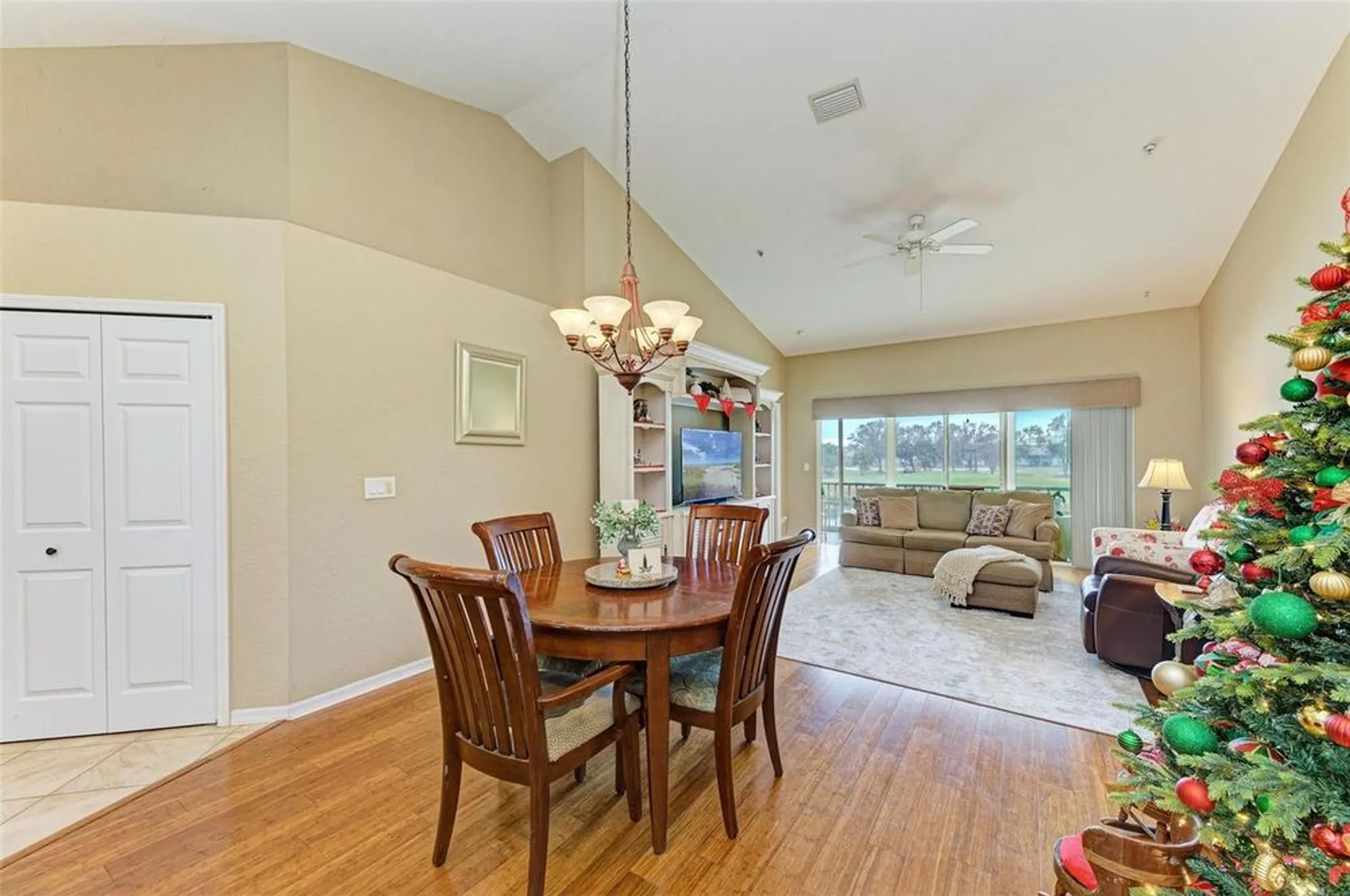 Property Slideshow image 5 of 35 | 6620 pineview ter, Bradenton, FL, 34203